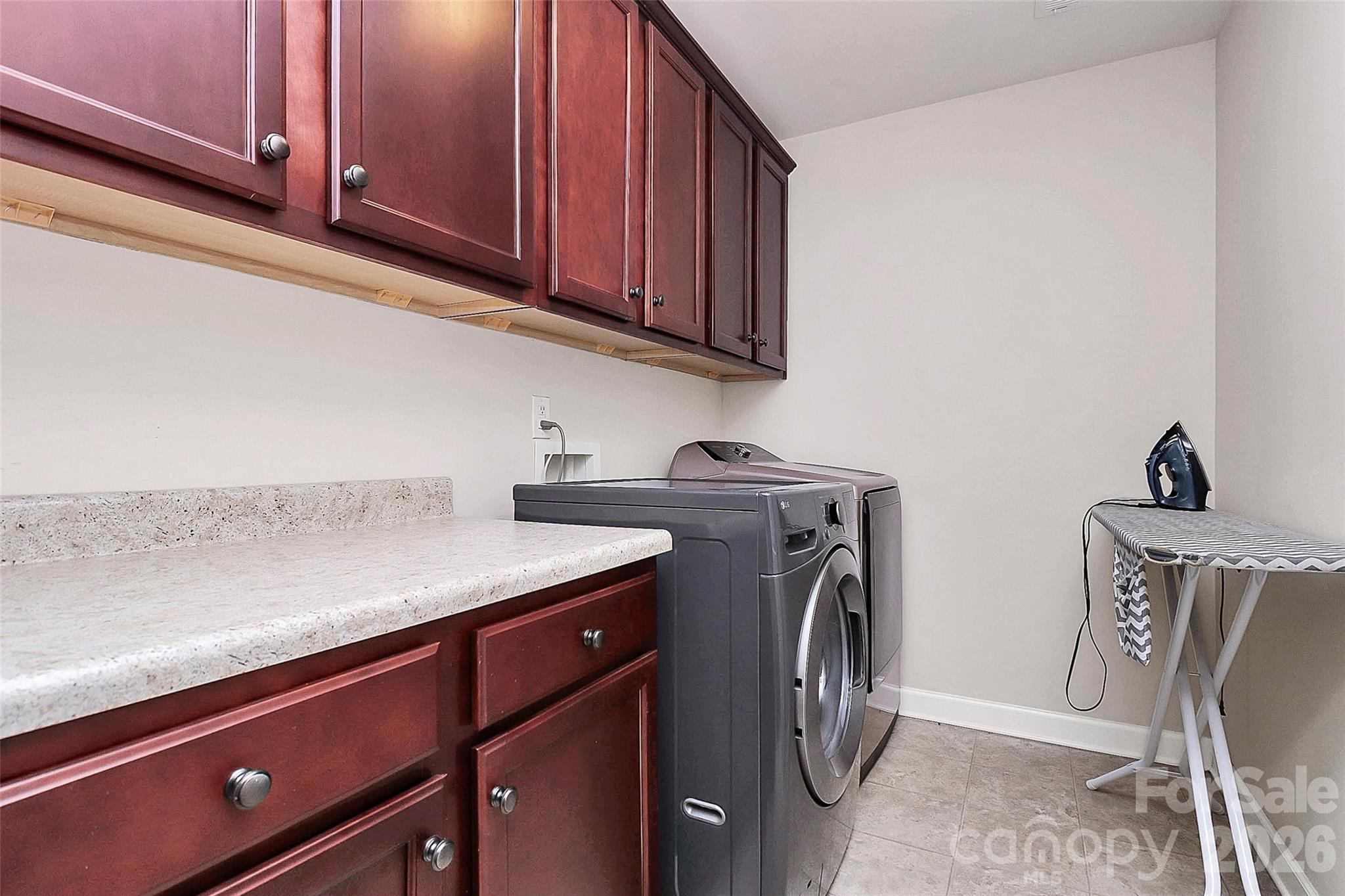 Candella - Residential