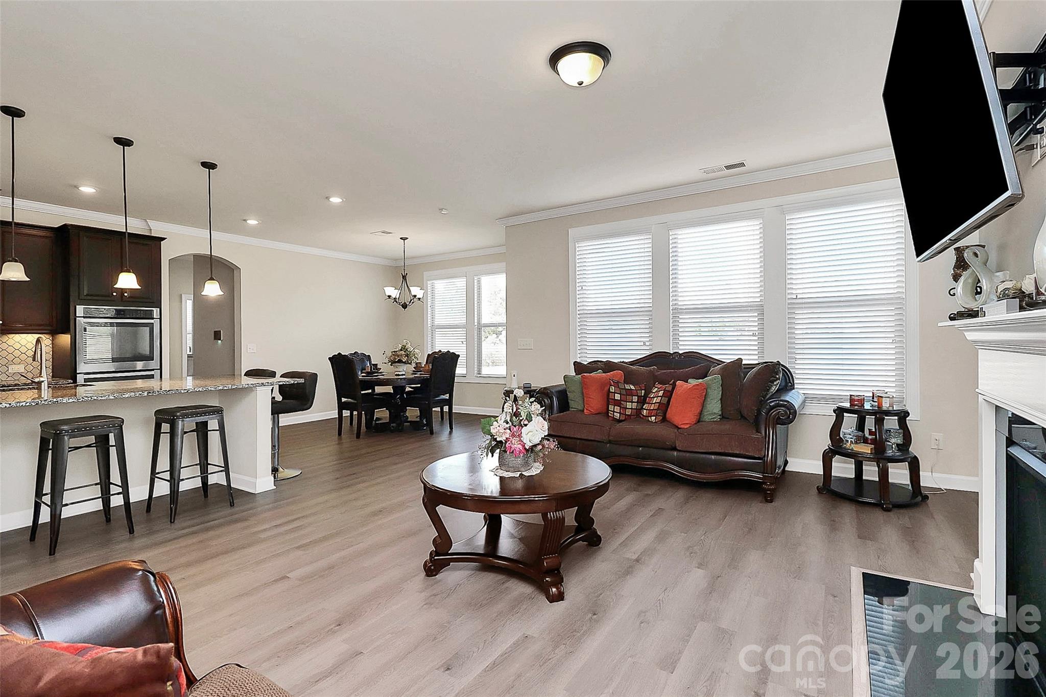 Candella - Residential