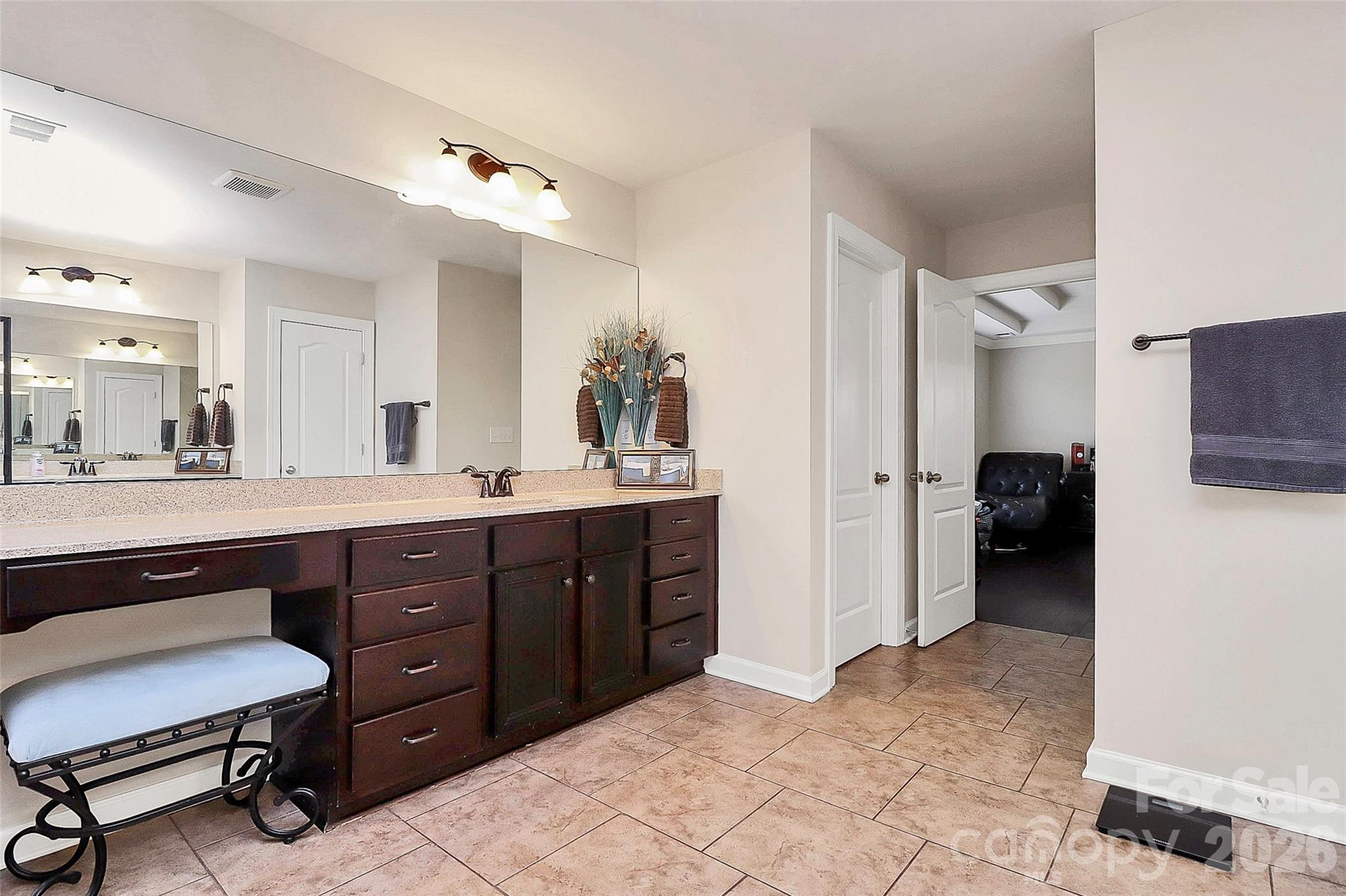 Candella - Residential