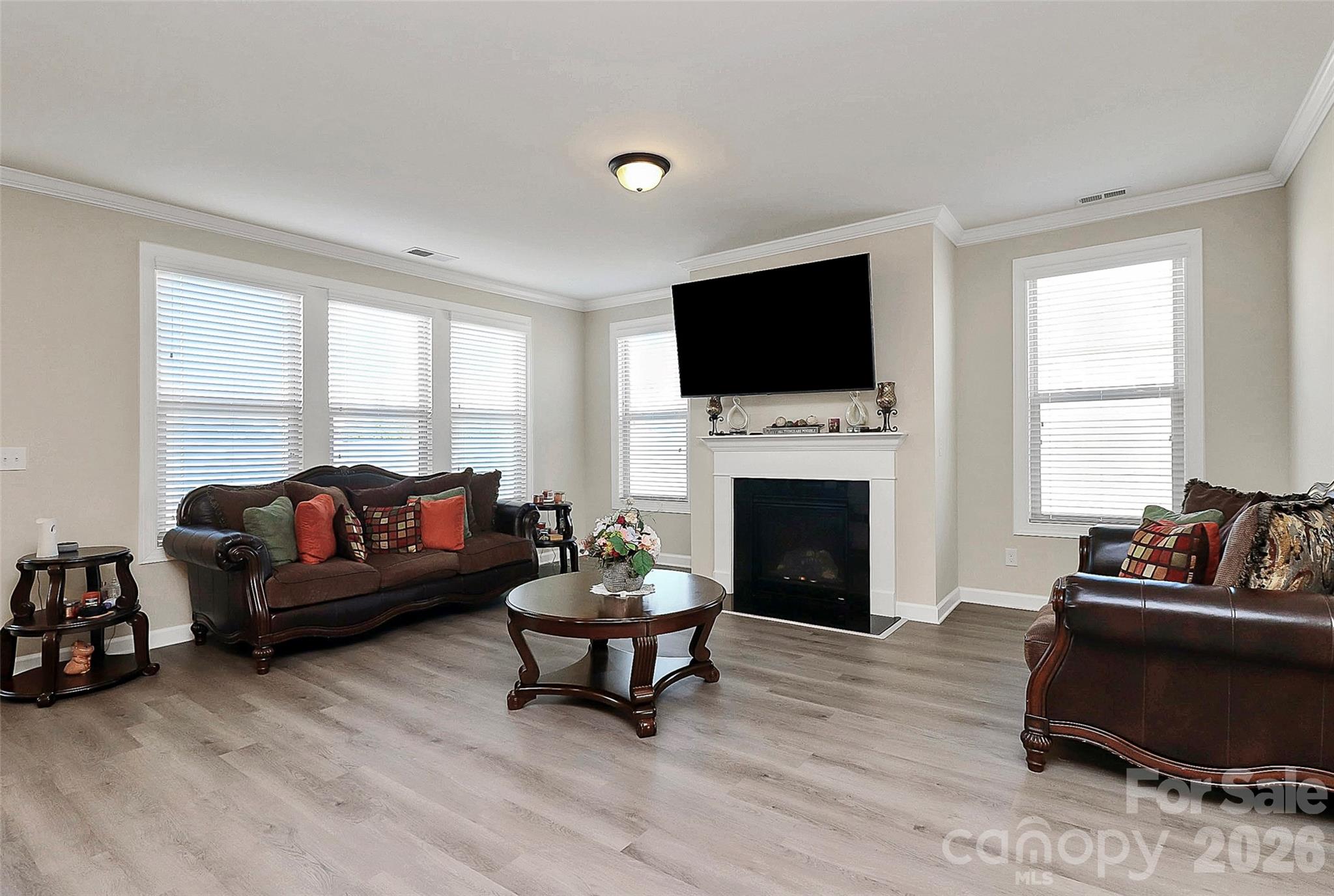 Candella - Residential