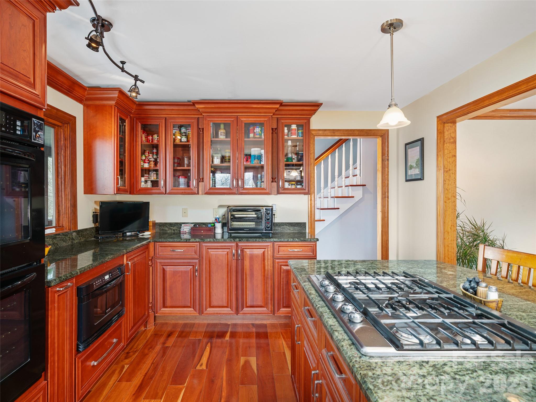 Alpine Mountain - Residential