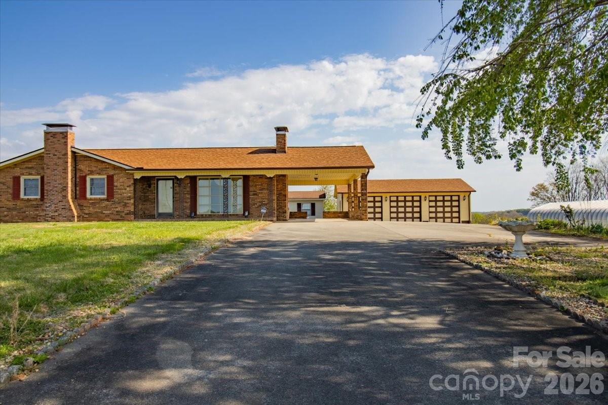 3556-1 White Plains Road