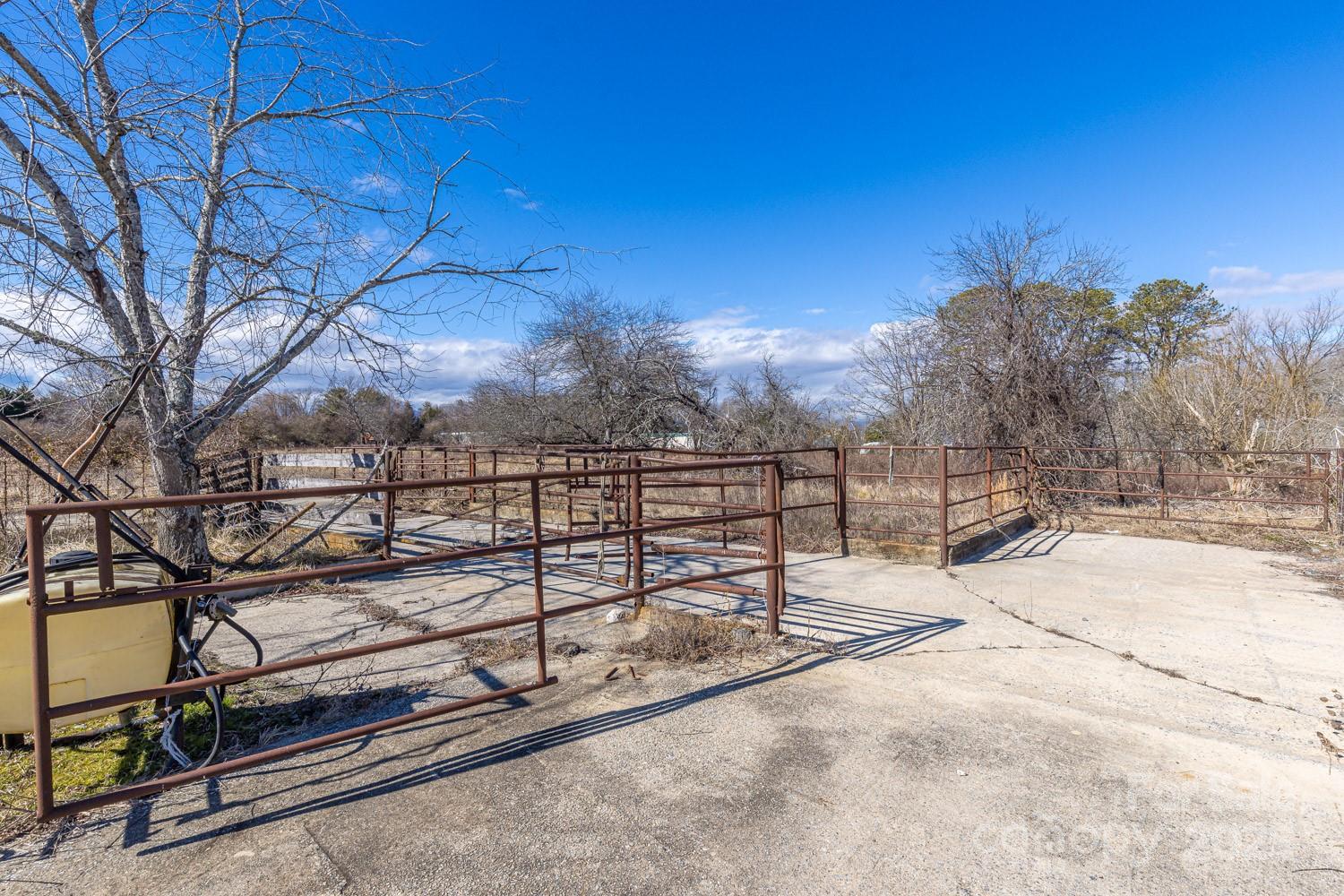 NONE - Commercial Sale