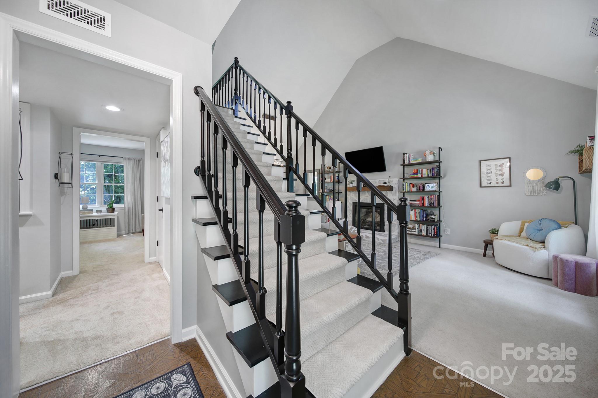 8217 Saddlehorse Lane