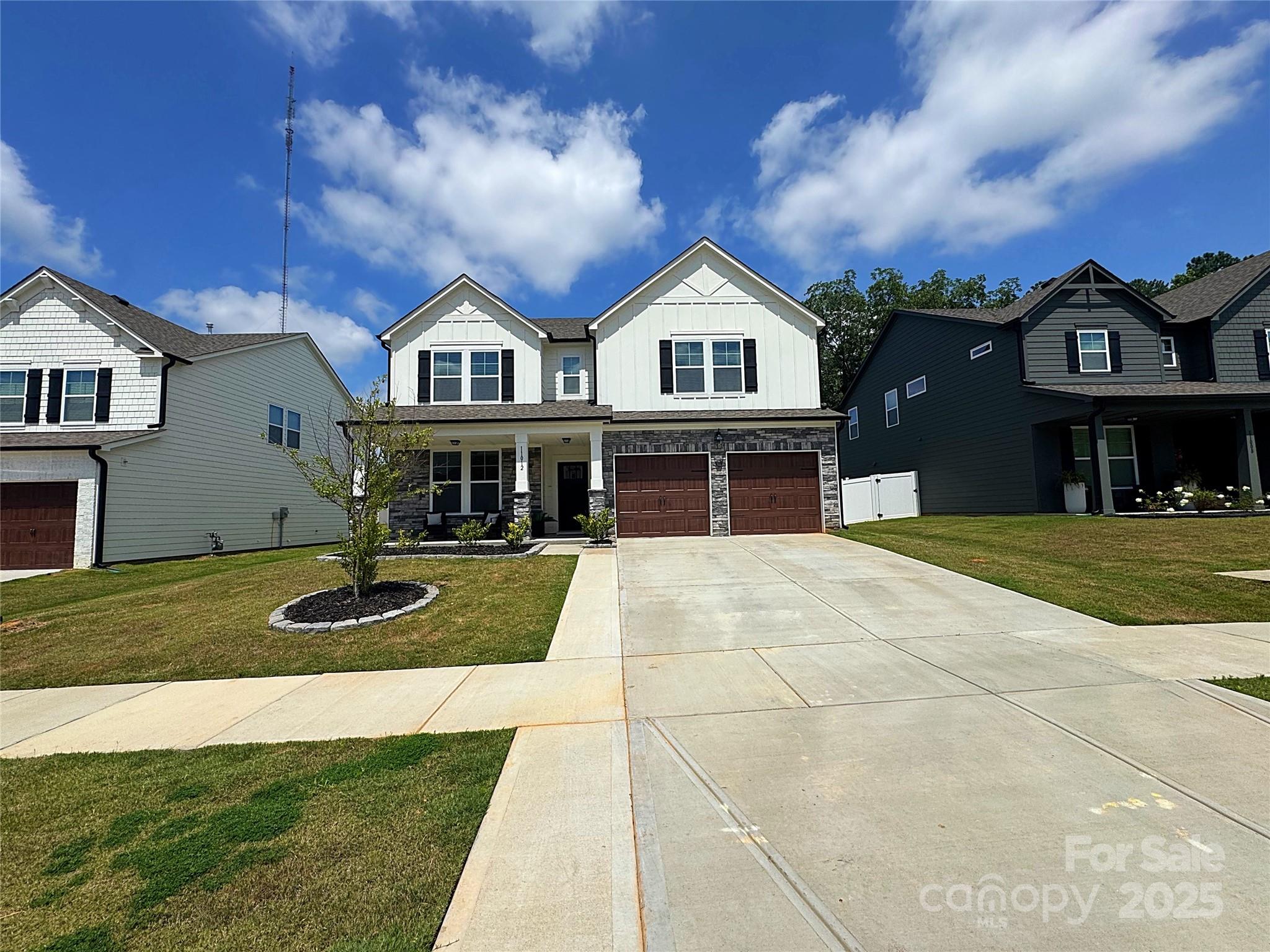 11012 N Commons Drive