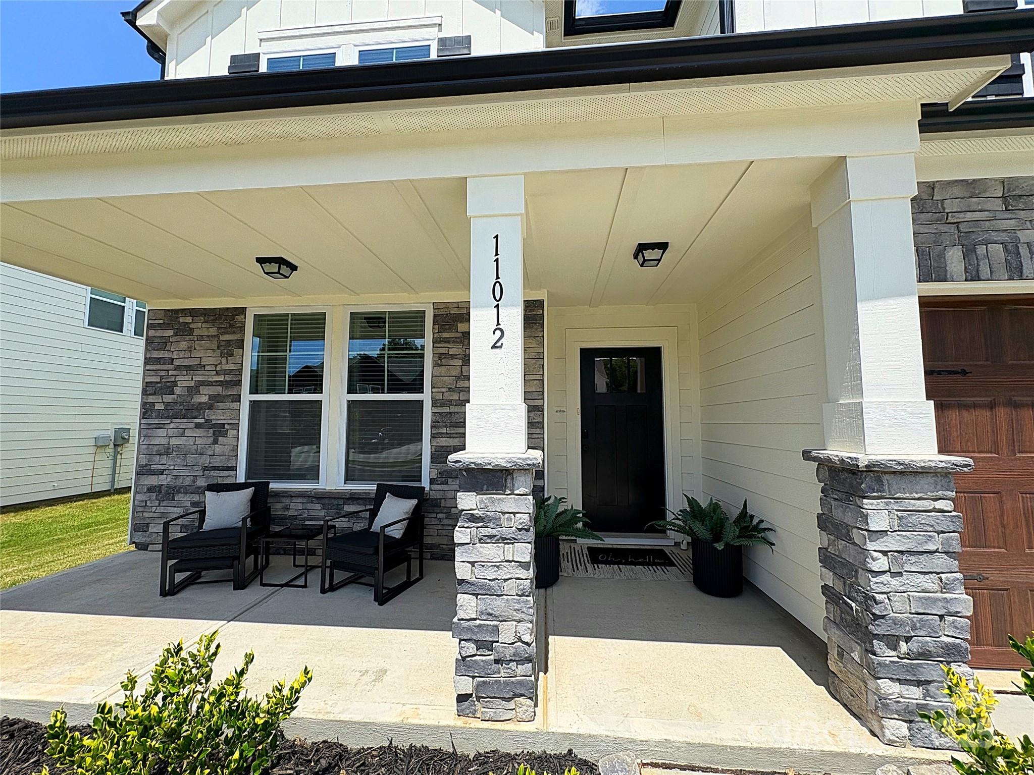 11012 N Commons Drive