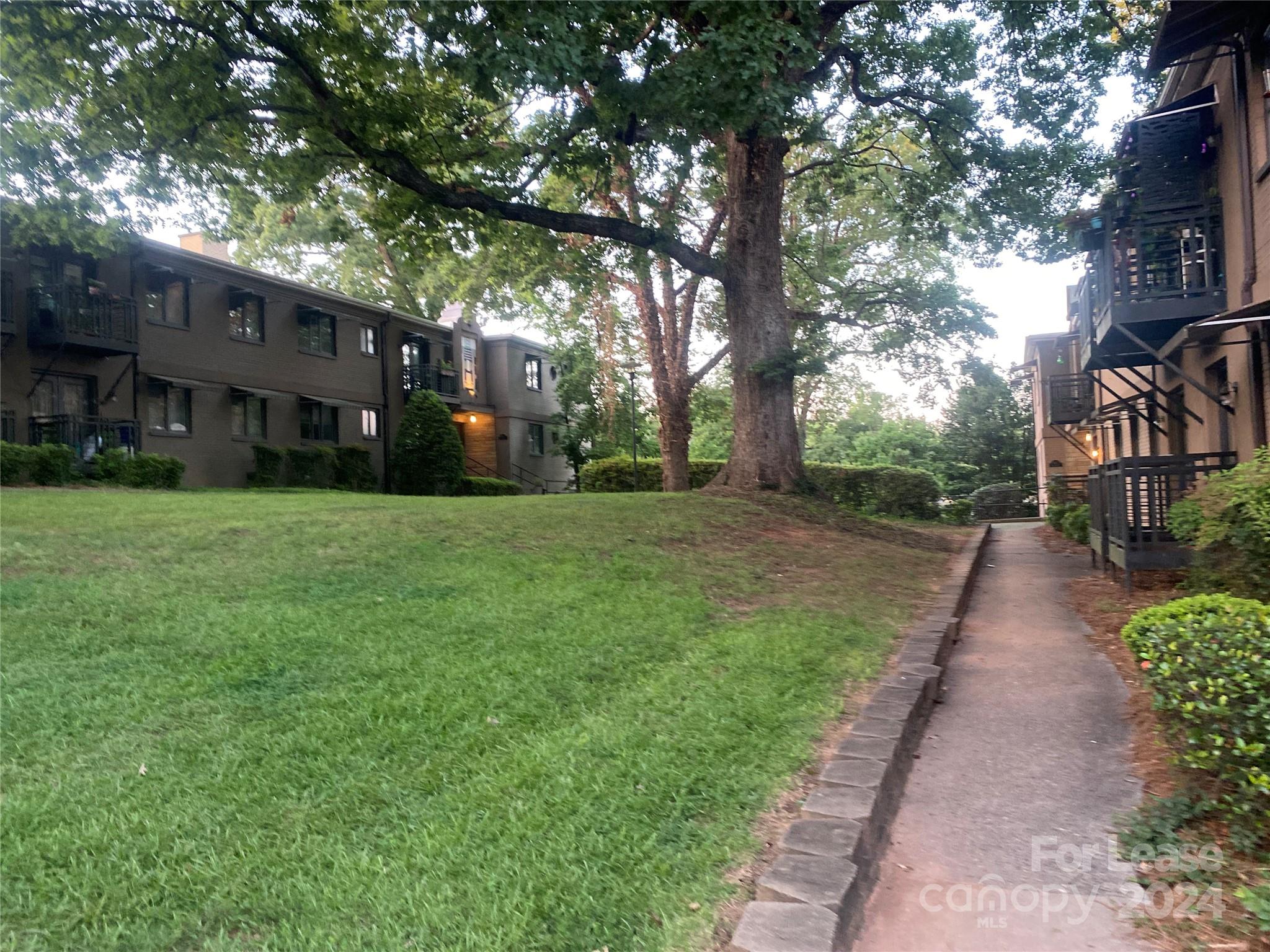 Elizabeth Condos - Residential Lease