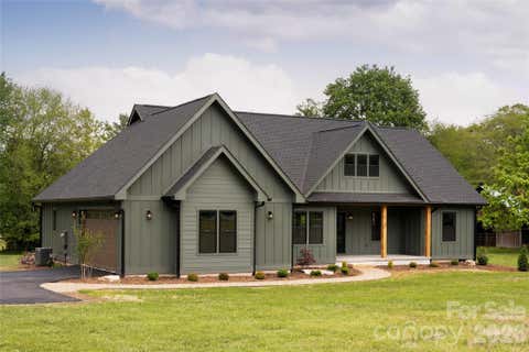 Photo of 34 Old Souther Road, Mills River, NC 28759 (MLS # 4380756)