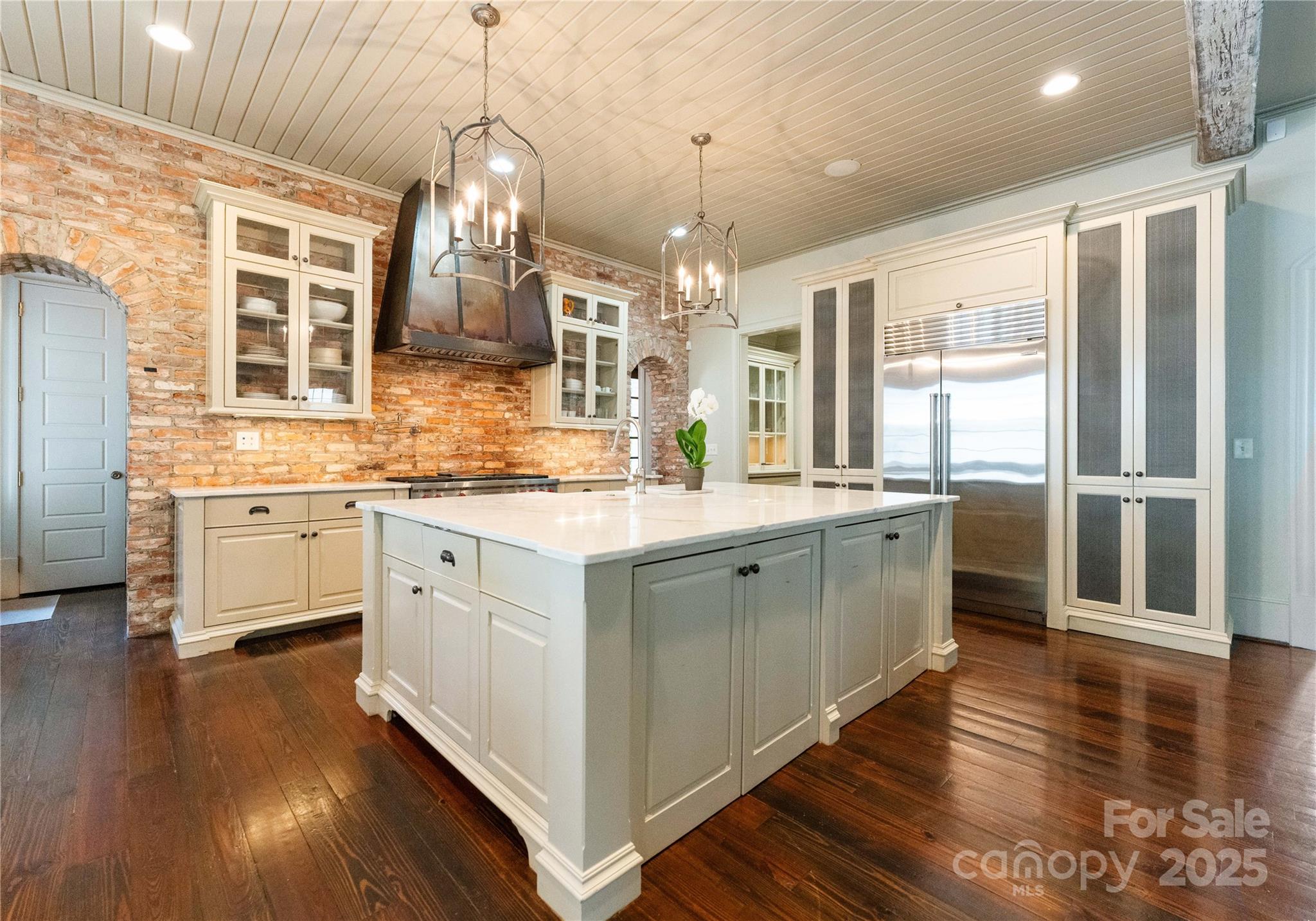 4023 Alexandra Alley Drive