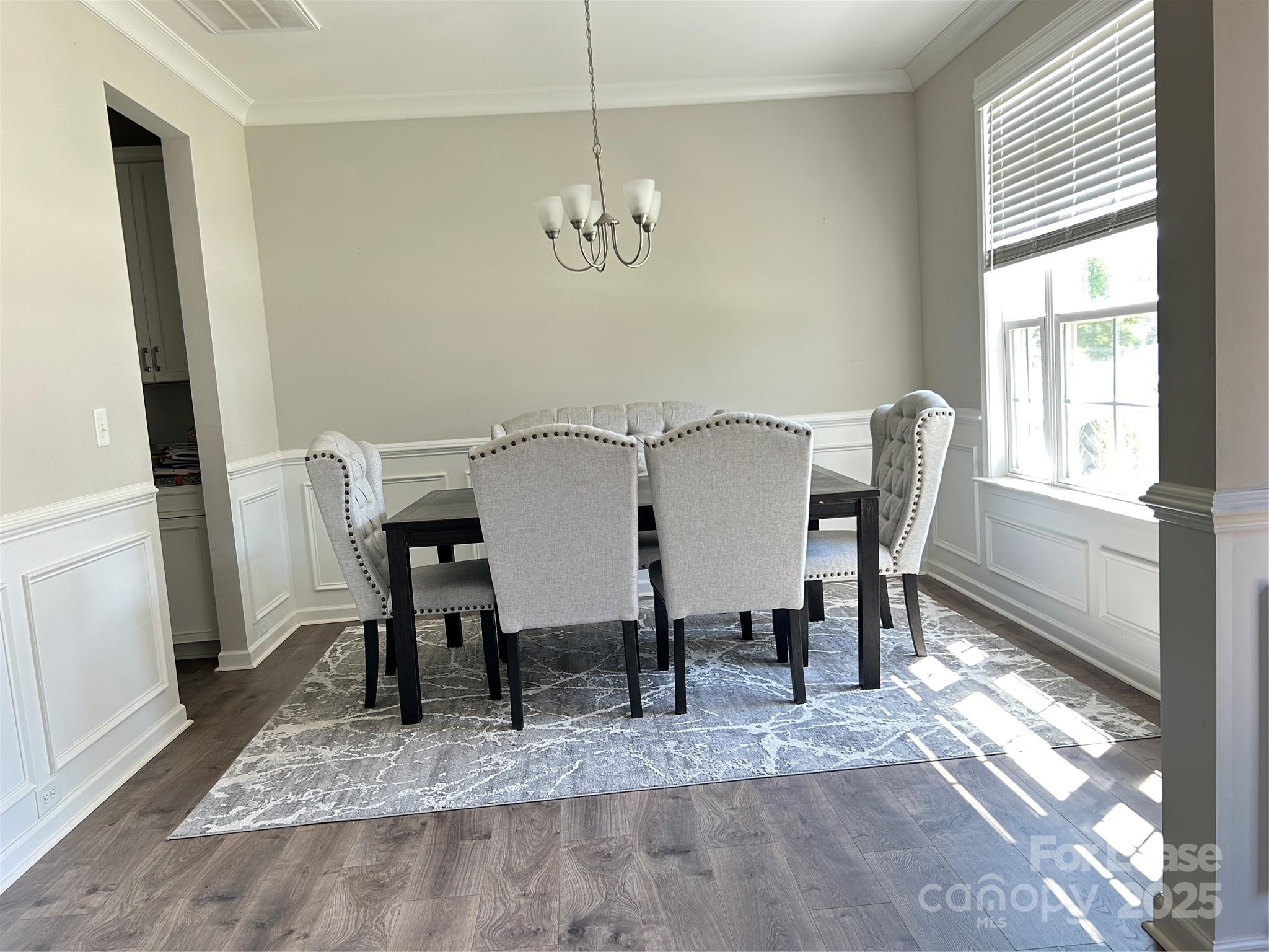 Allen Mills - Residential Lease