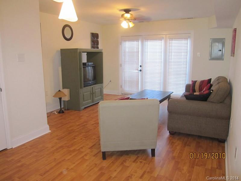 Jamestowne - Residential Lease