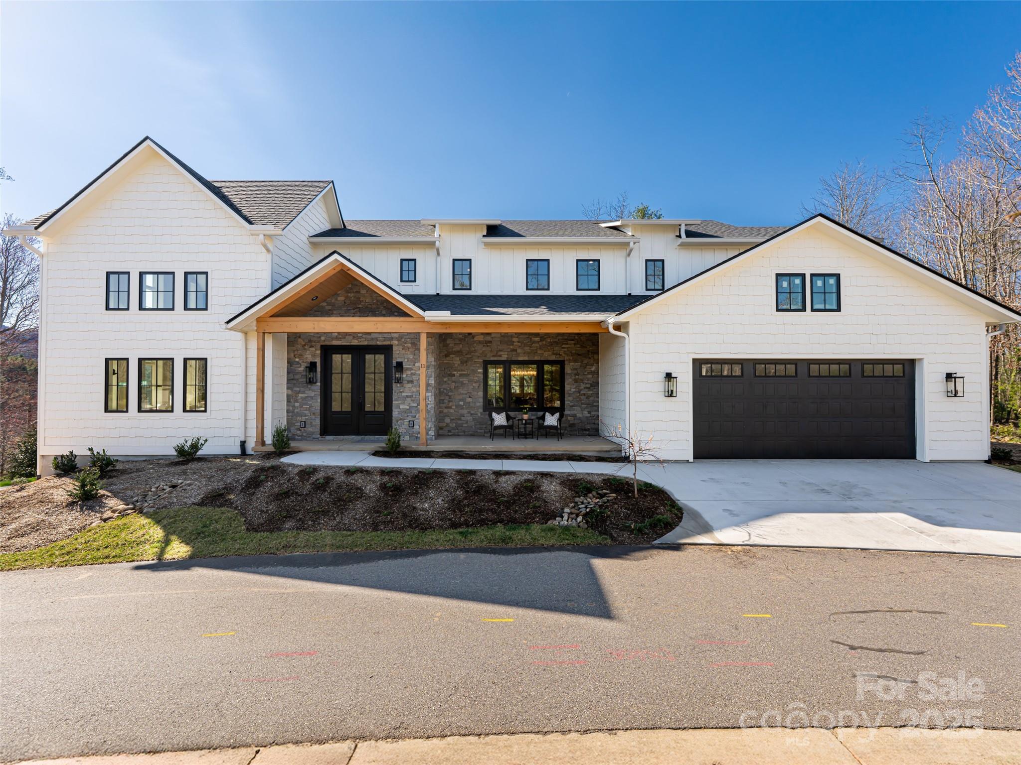 11 Magnolia View Trail