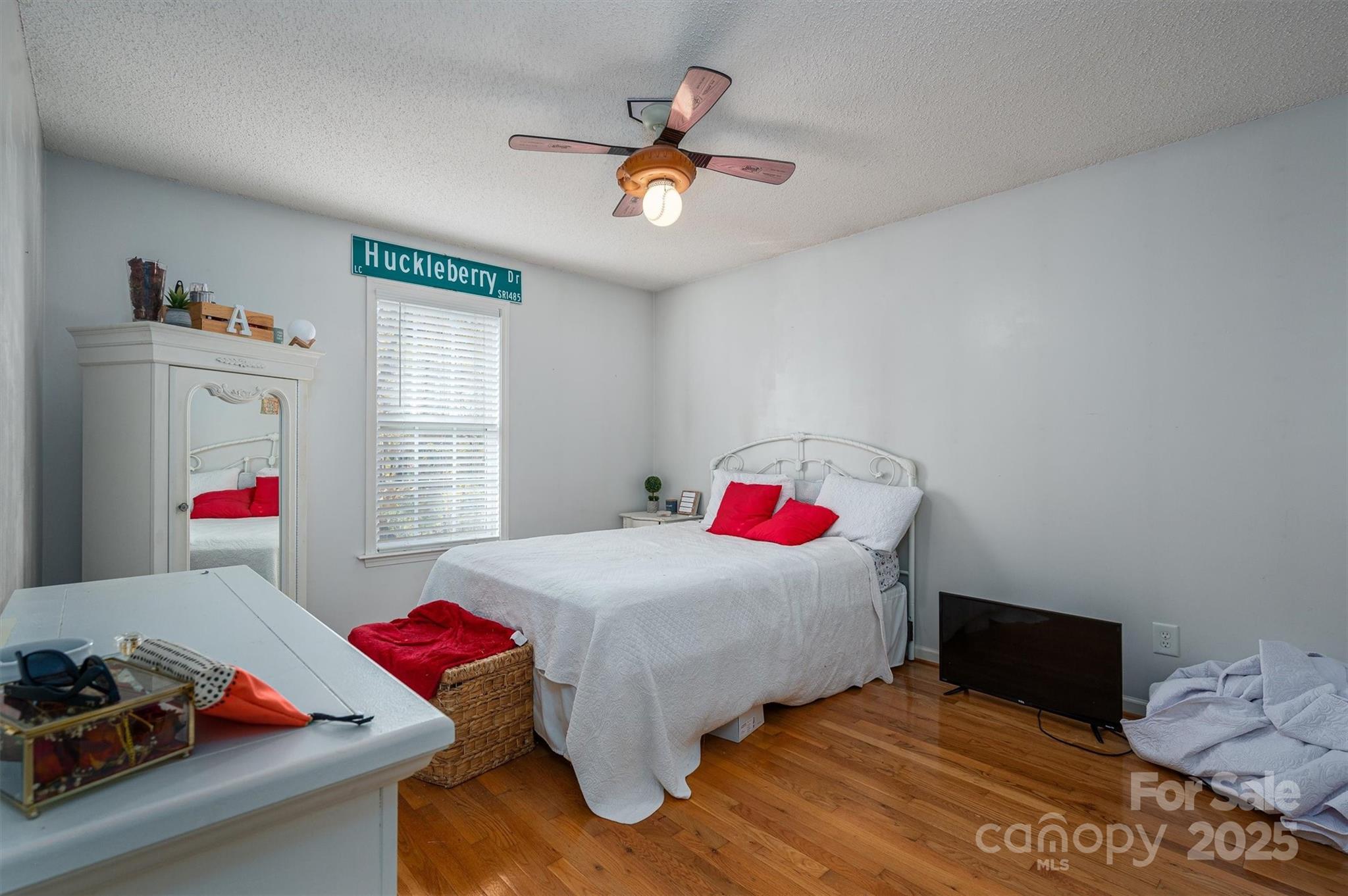 Hillcrest Acres - Residential