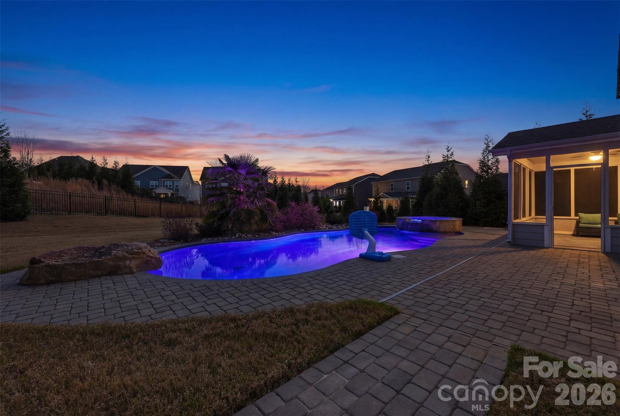 Allen Mills - Residential