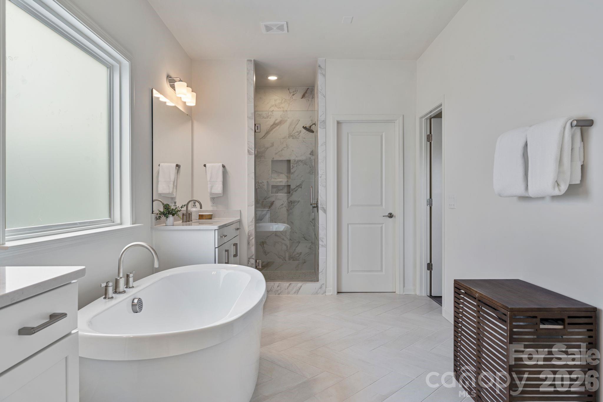 The Estates at Sugar Creek - Residential