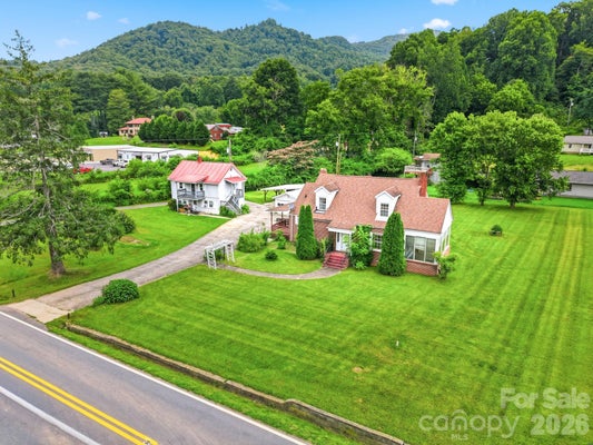 783 SKYLAND DR, SYLVA, NC 28779 - Image d59d0c28fa3ea2c1b6b6c1f51b21ac5f/3822347573
