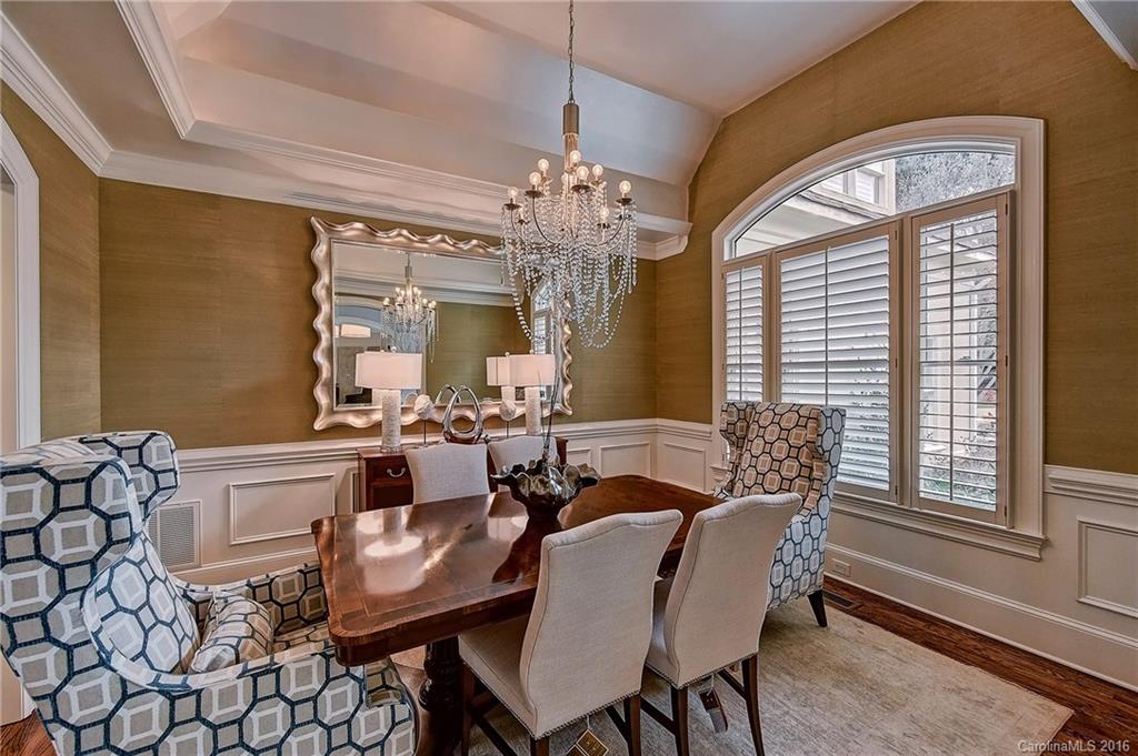 The Peninsula - Residential