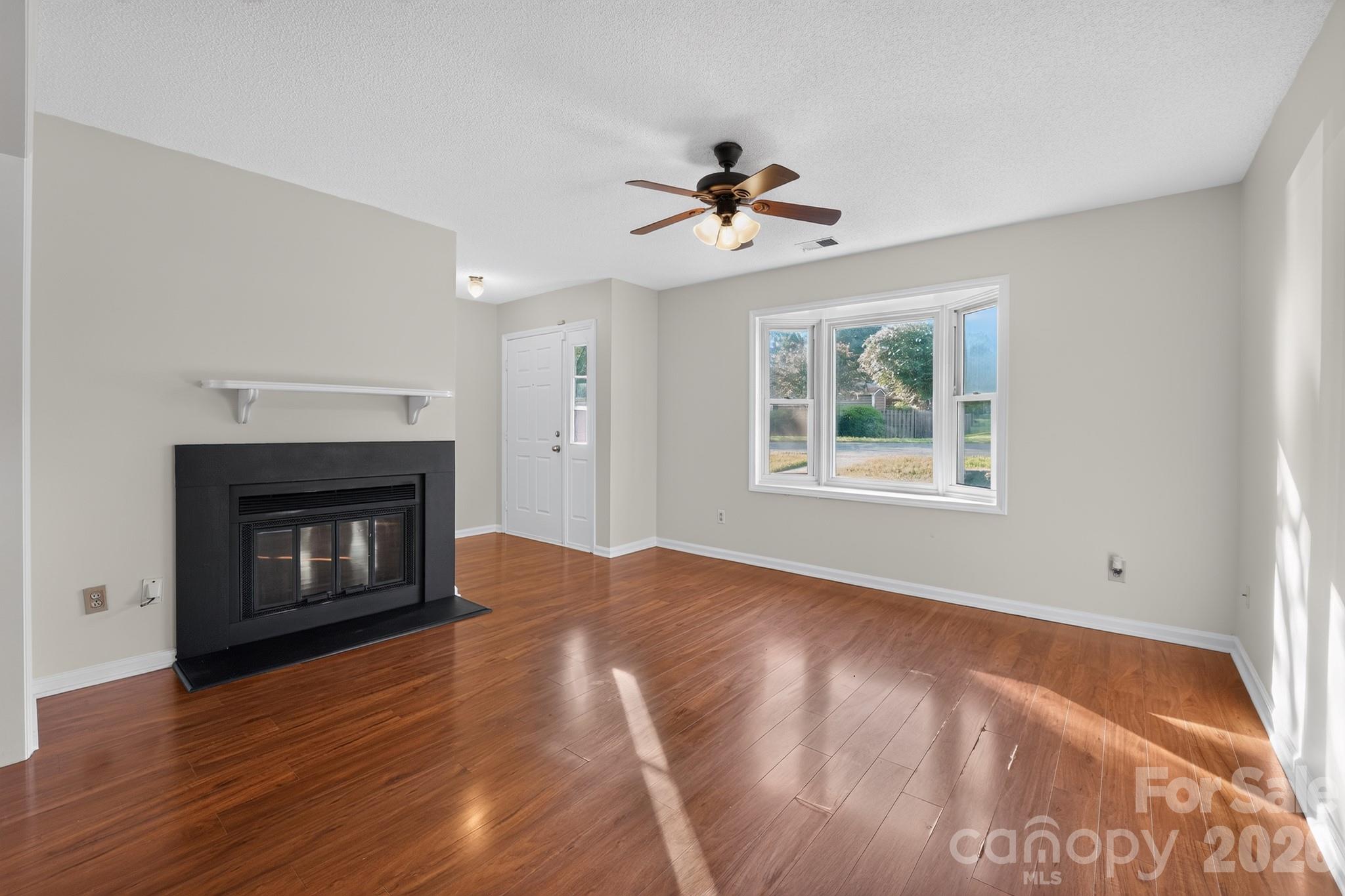 8316 Summerglen Circle