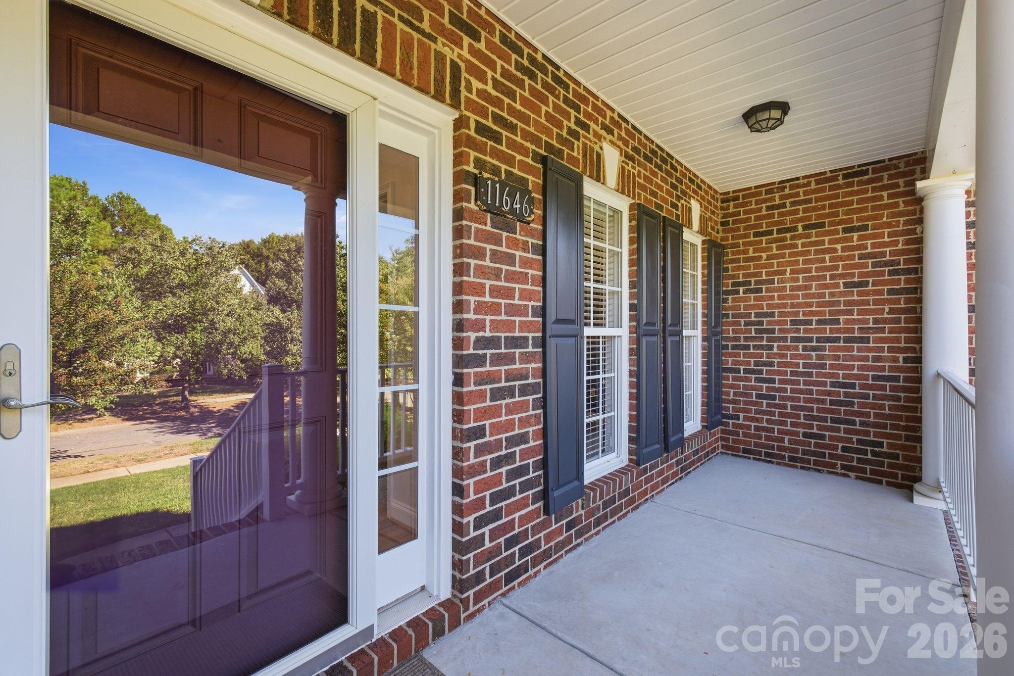 11646 Red Falcon Court