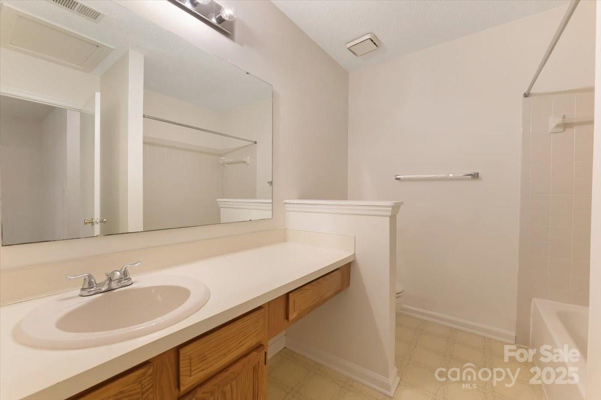 Windsor Grove - Residential