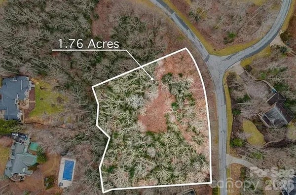 70 WINDOVER DR, ASHEVILLE, NC 28803 - Image d5a9de93af4124178c091d769e4dee7a/3440908931
