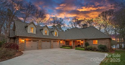 Photo of 163 Futrell Landing, New London, NC 28127 (MLS # 4324871)