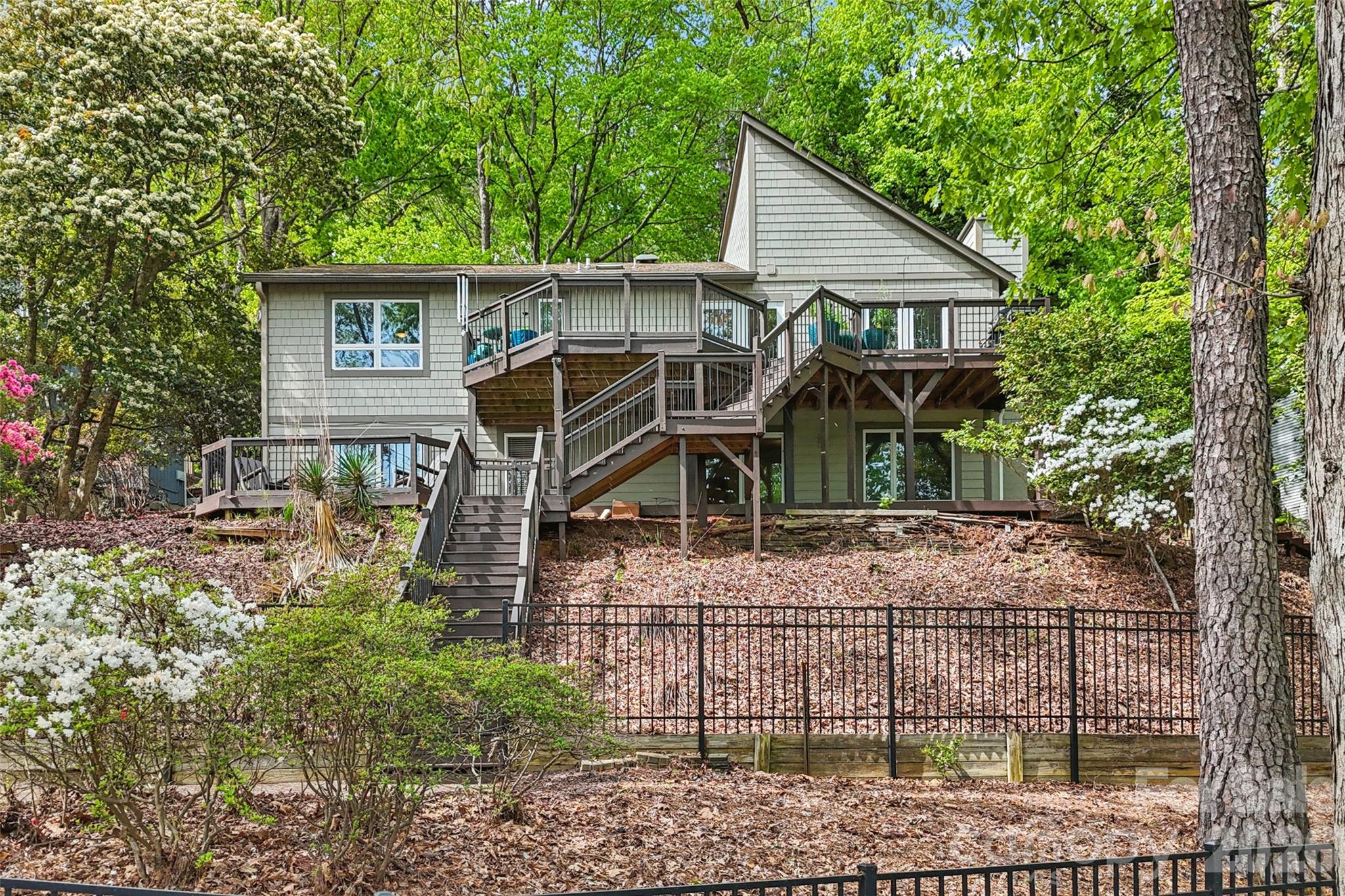 Tega Cay - Residential