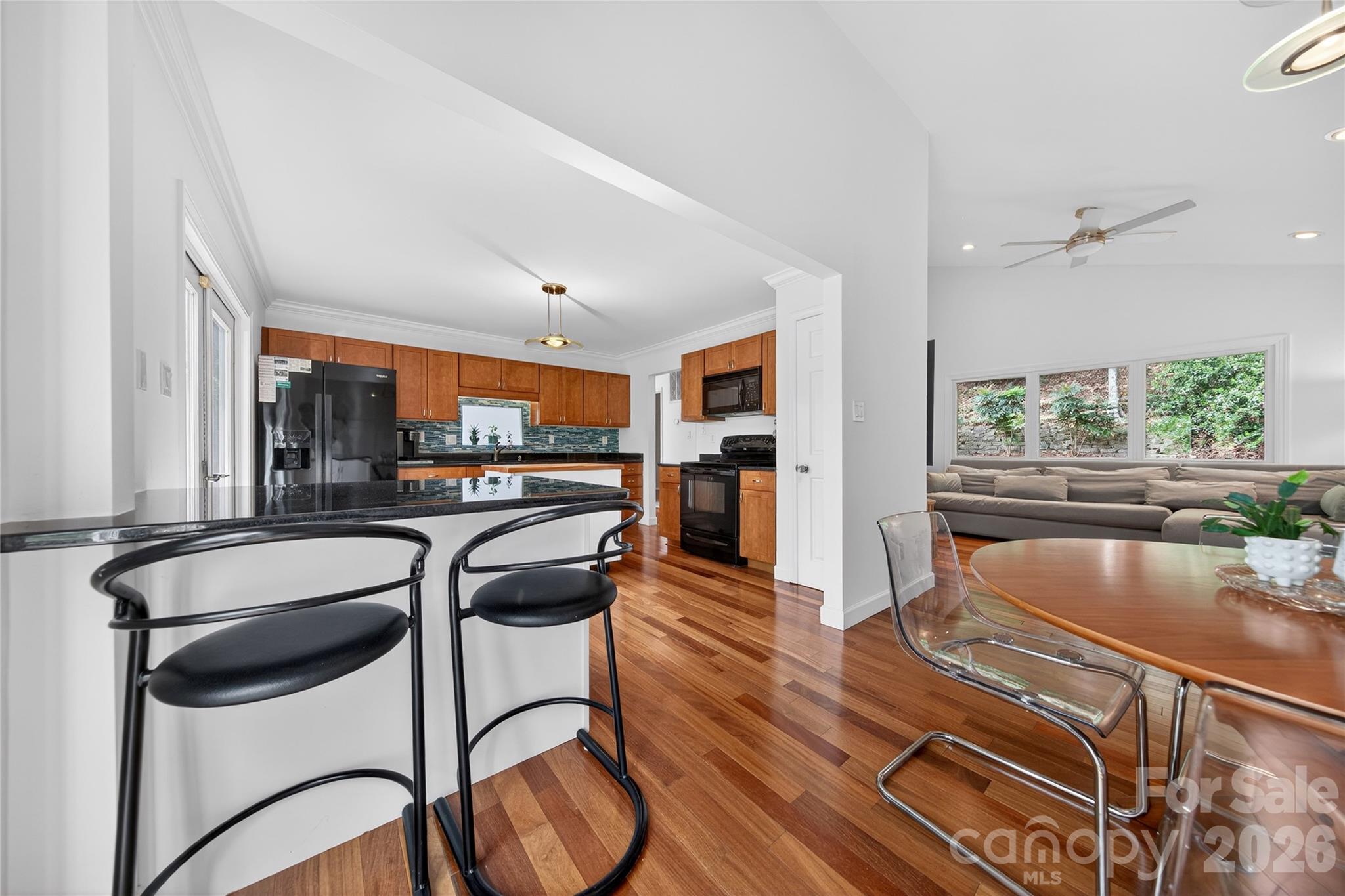 Tega Cay - Residential