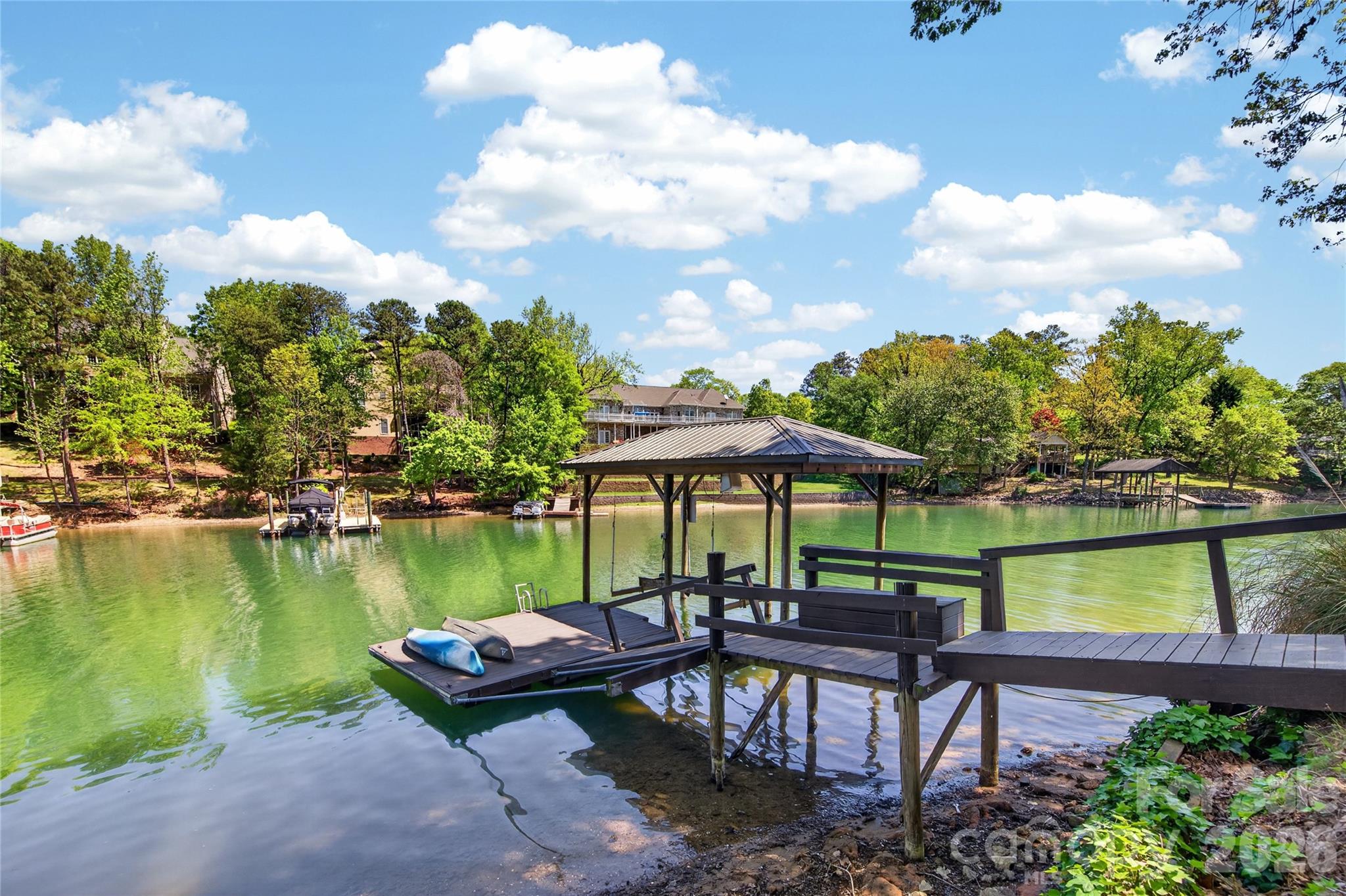 Tega Cay - Residential