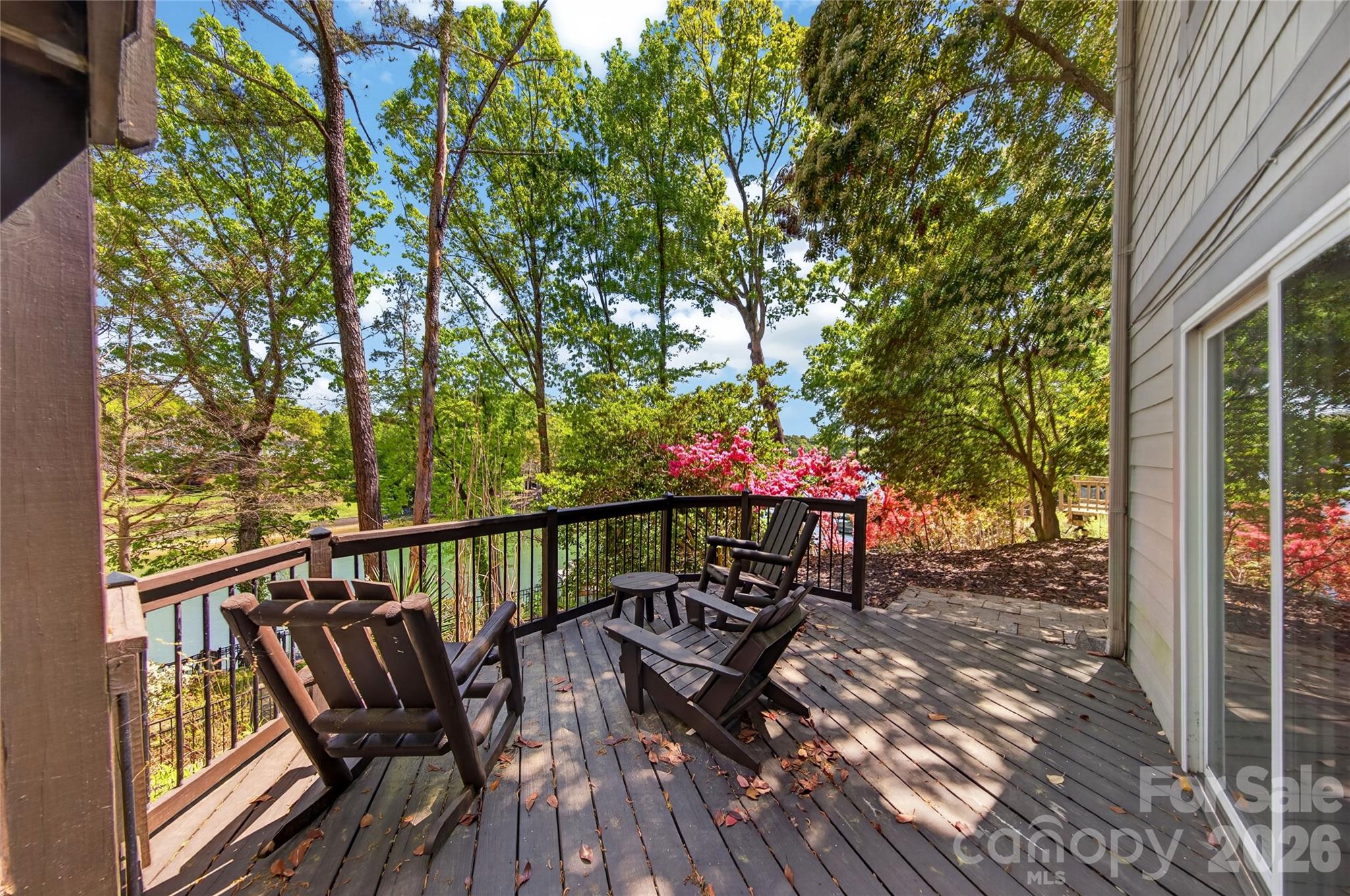 Tega Cay - Residential
