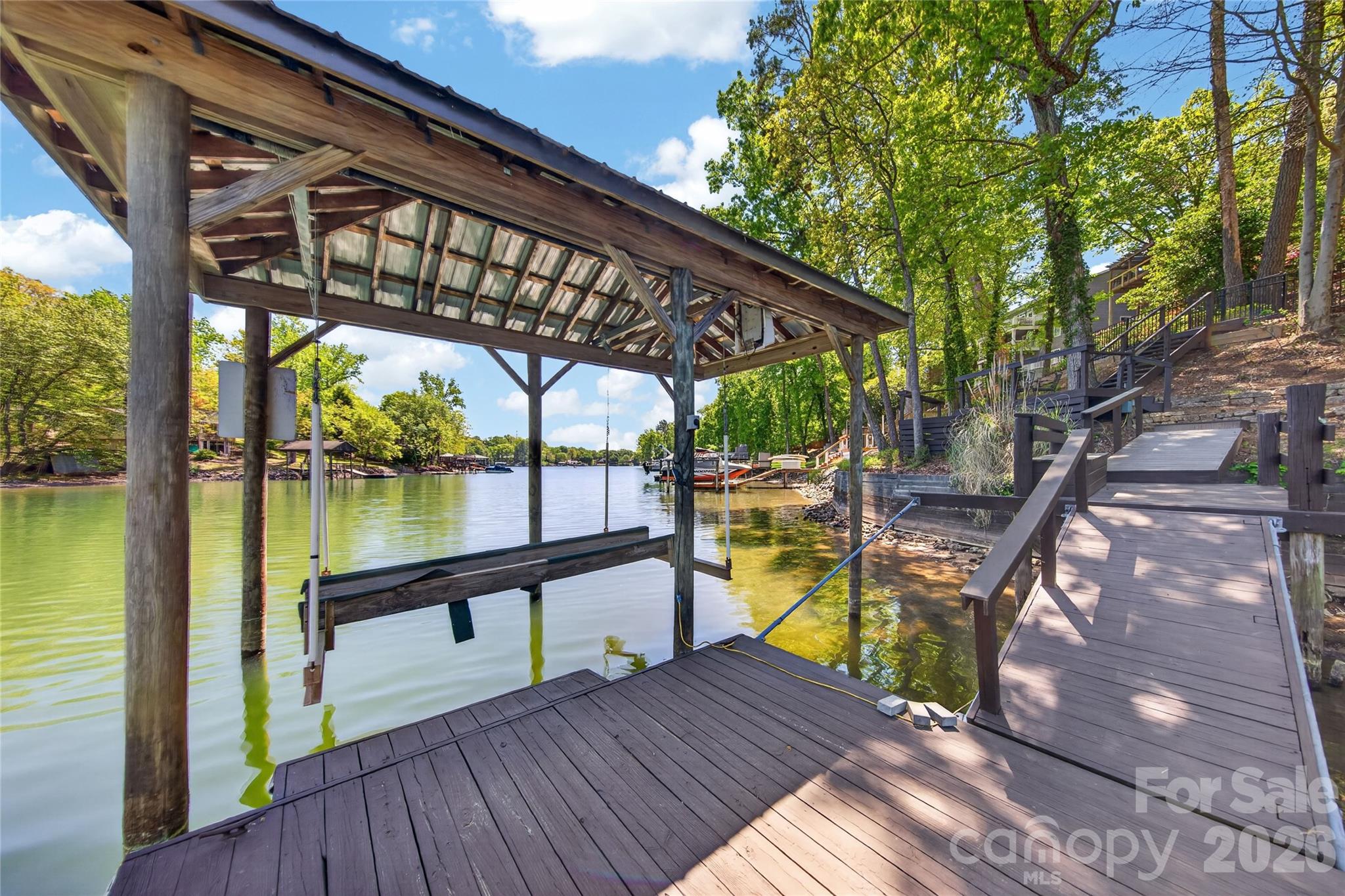 Tega Cay - Residential