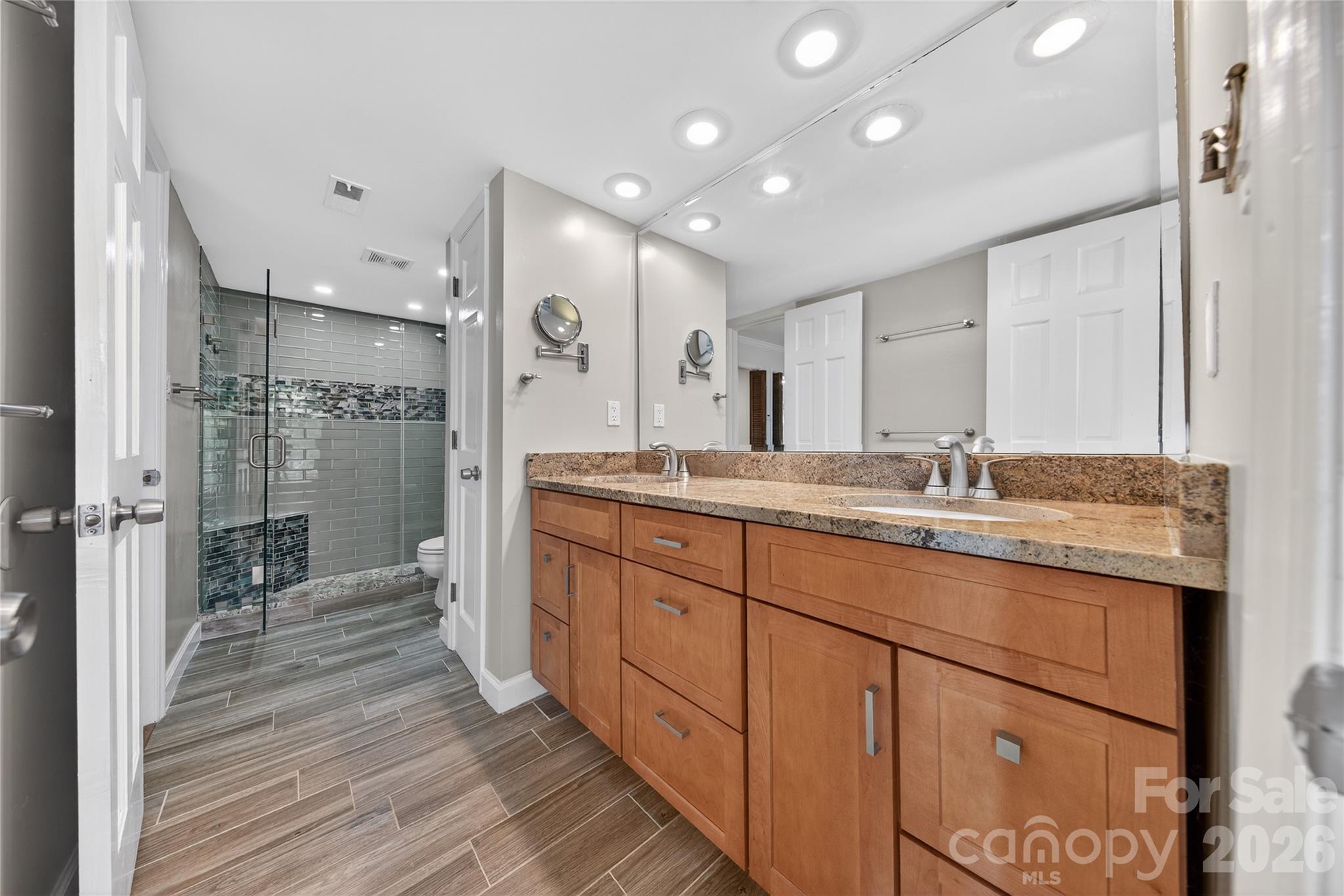 Tega Cay - Residential