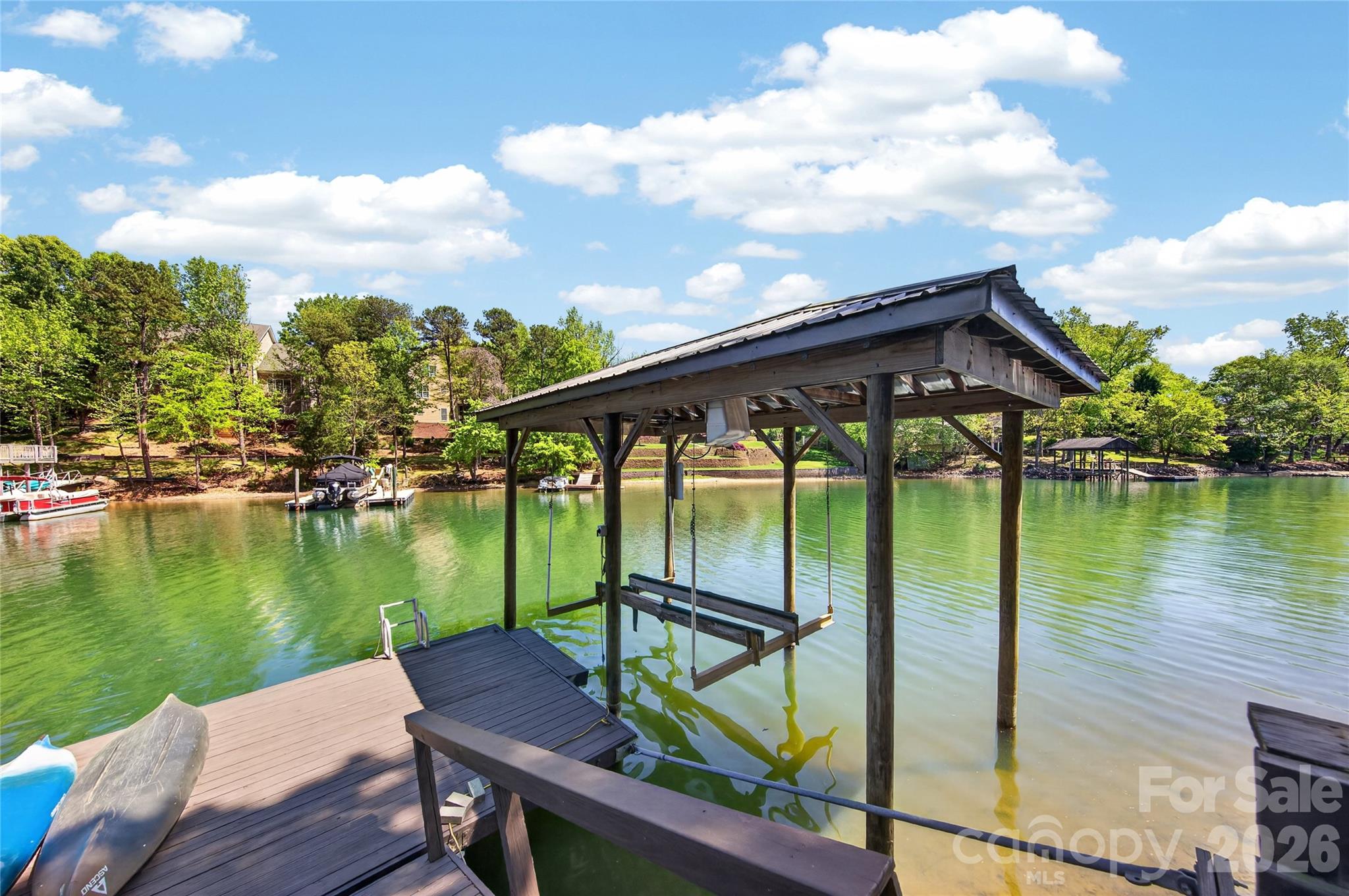 Tega Cay - Residential