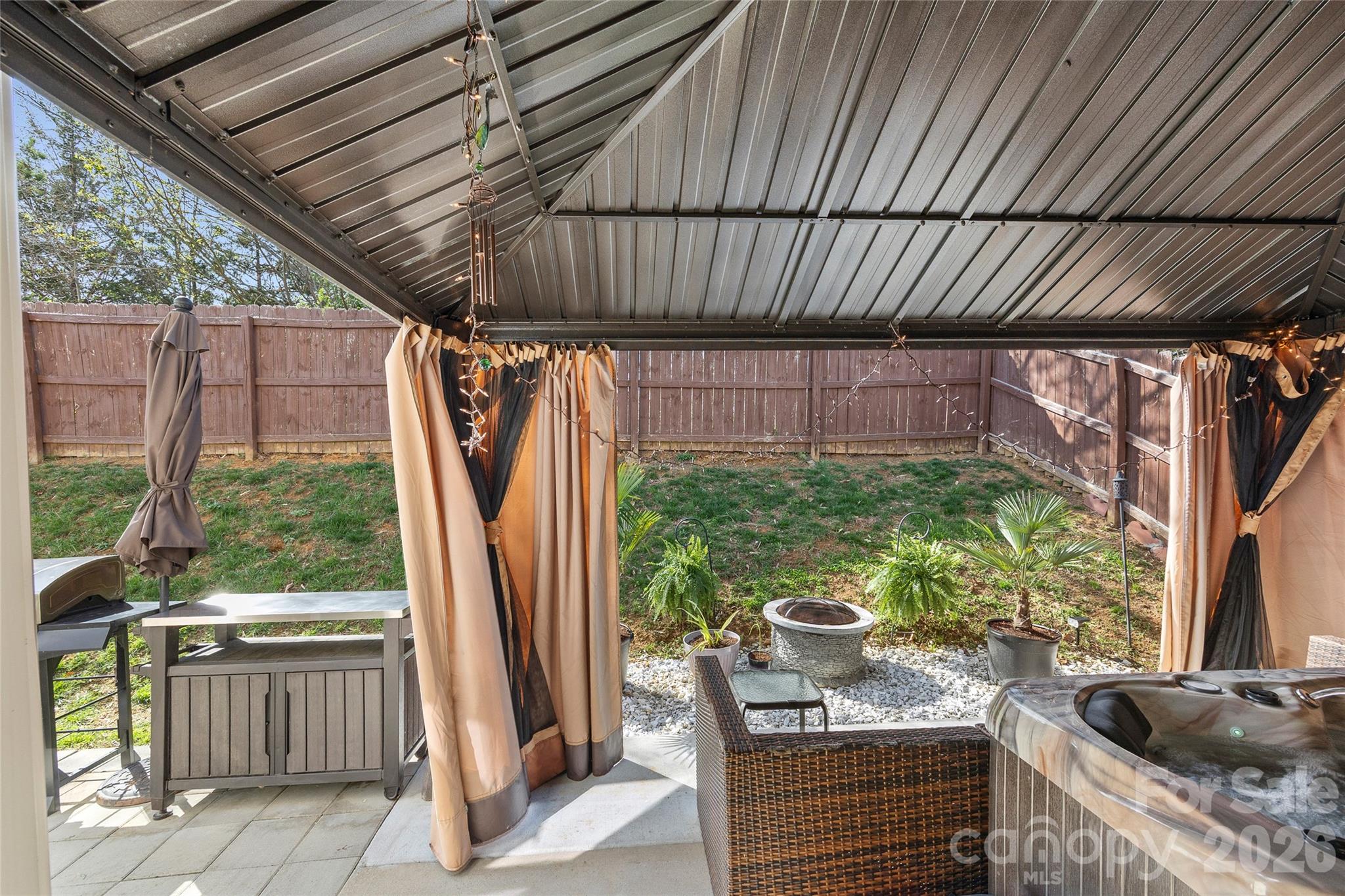 Quail Ridge - Residential