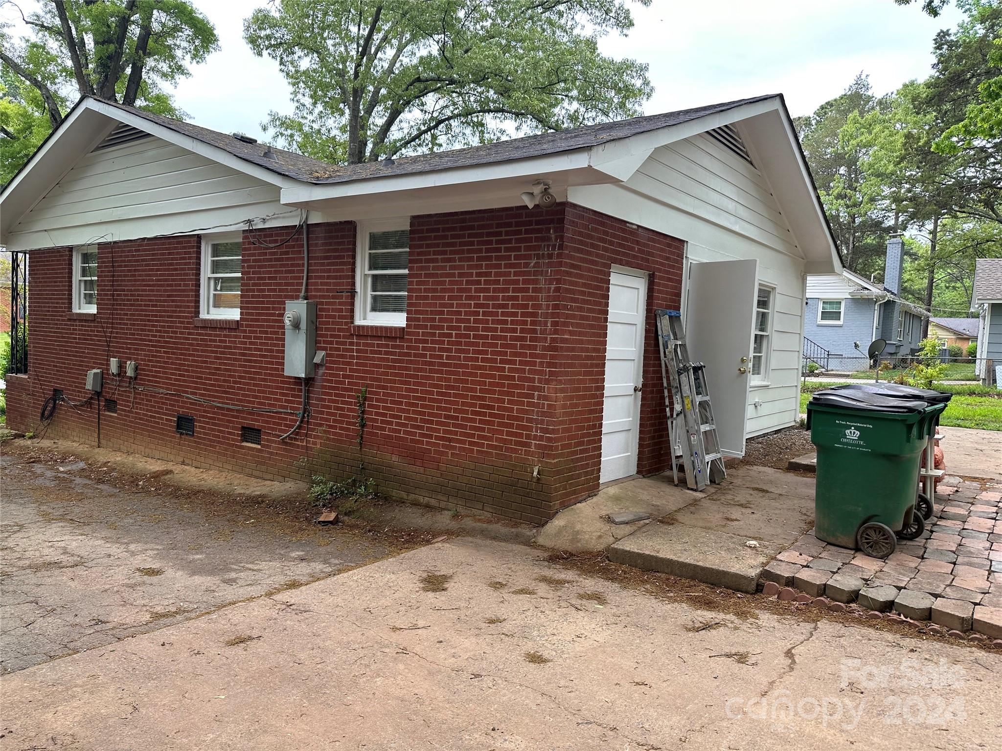 Sharon Forest - Residential