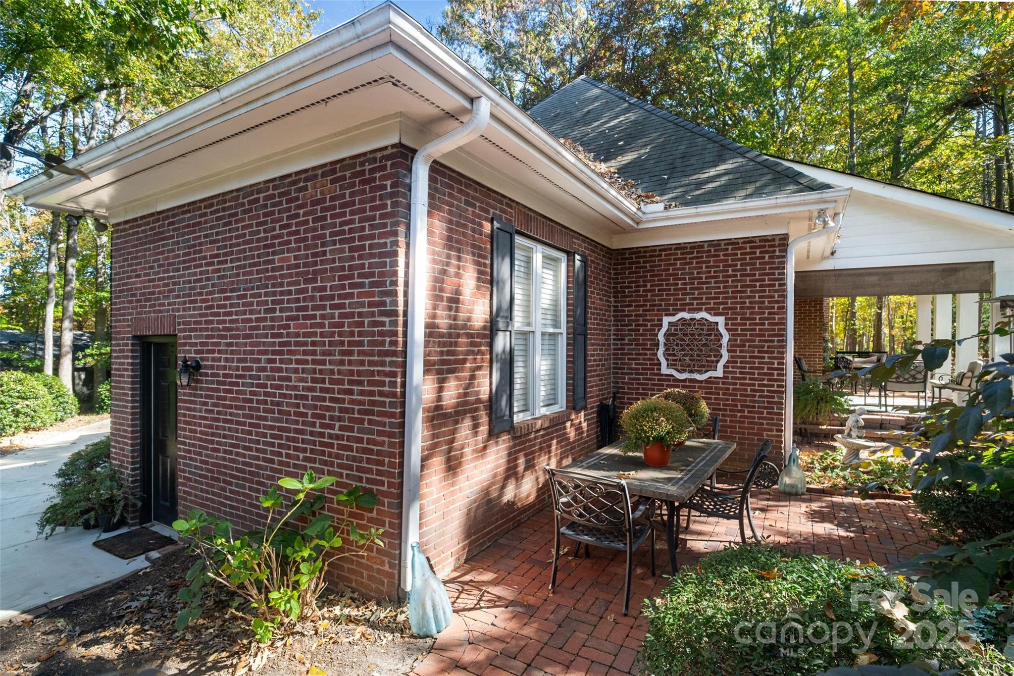 River Hills - Residential