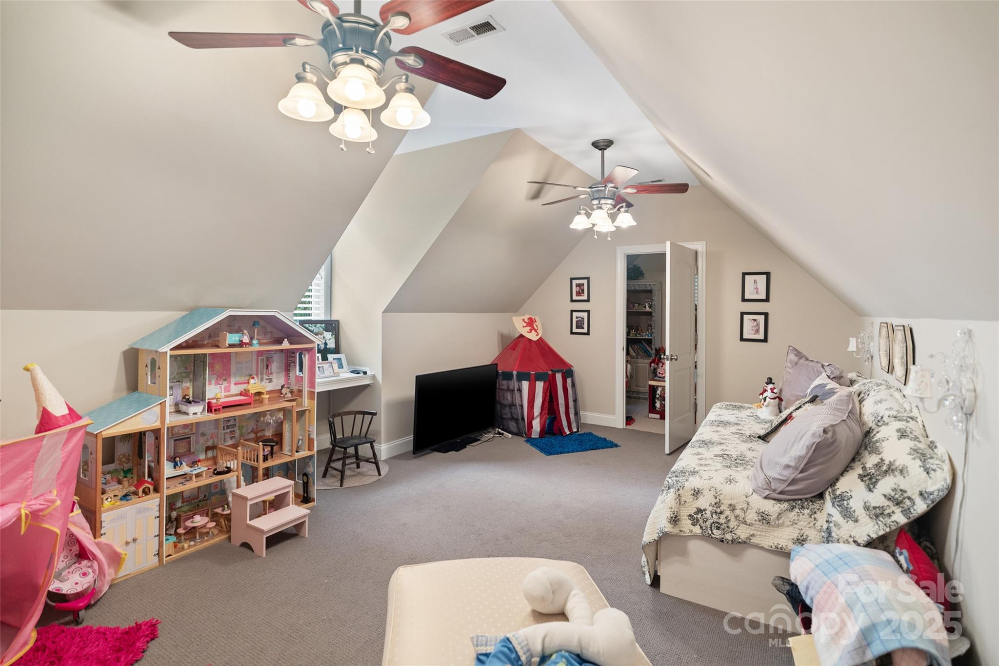 River Hills - Residential