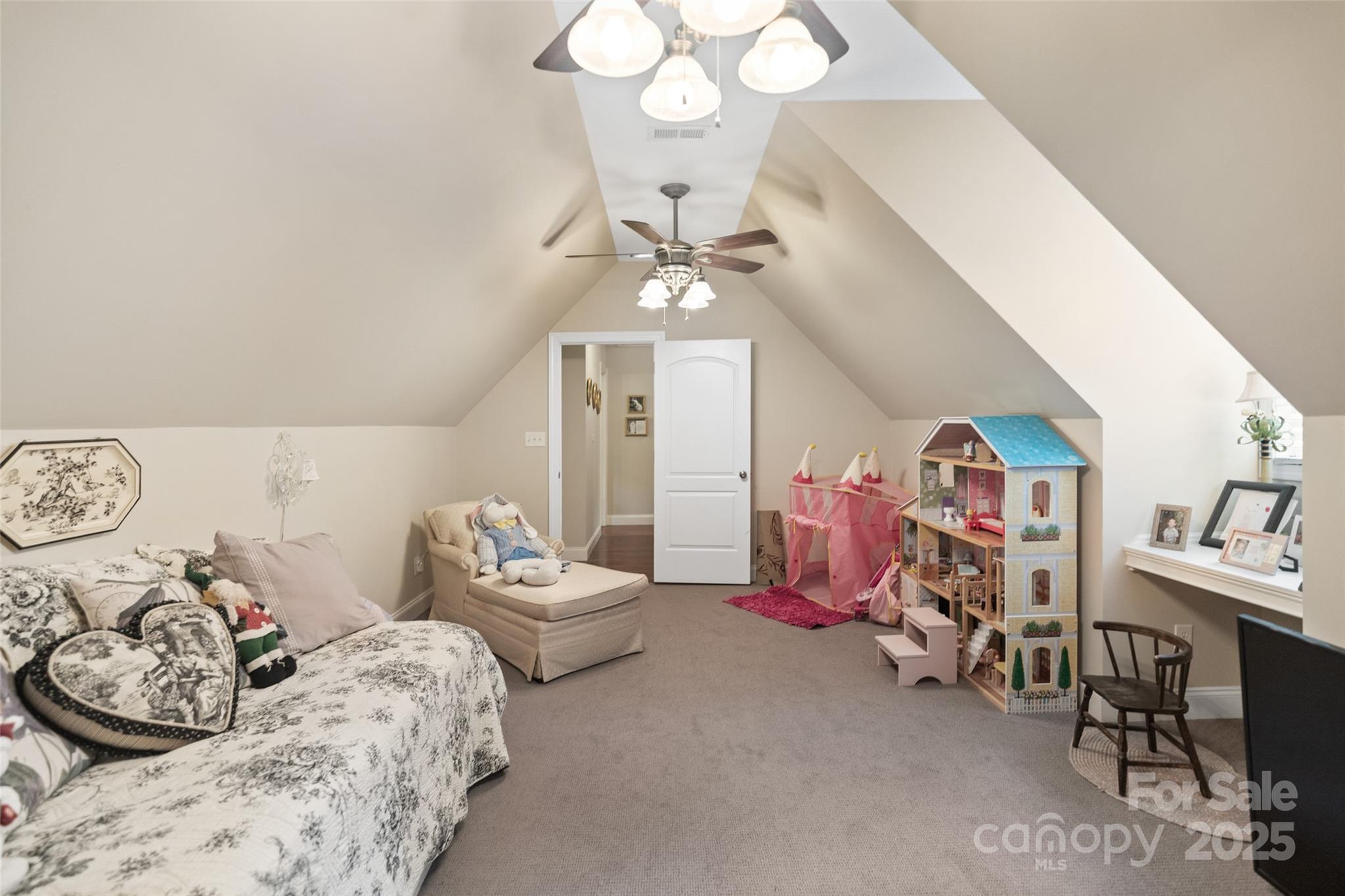 River Hills - Residential