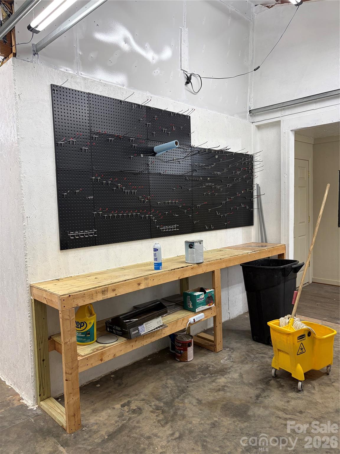 825 Maple Creek Road