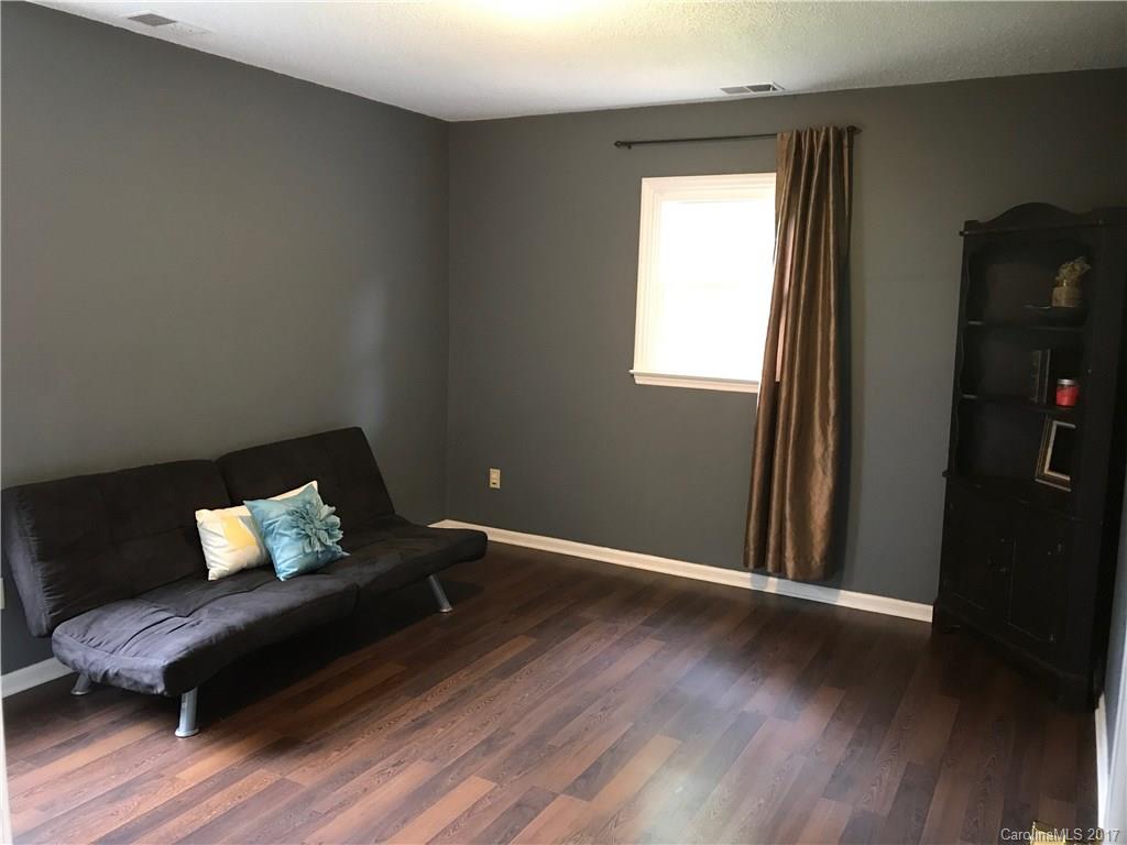 Pinedell - Residential