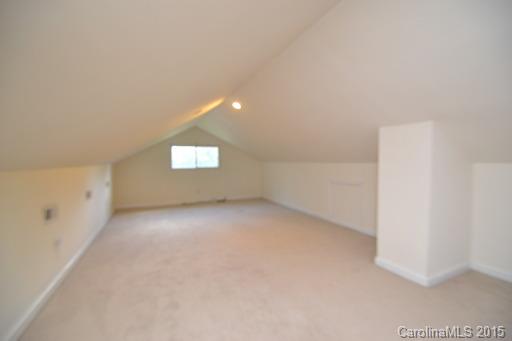 Hillcrest - Residential Lease