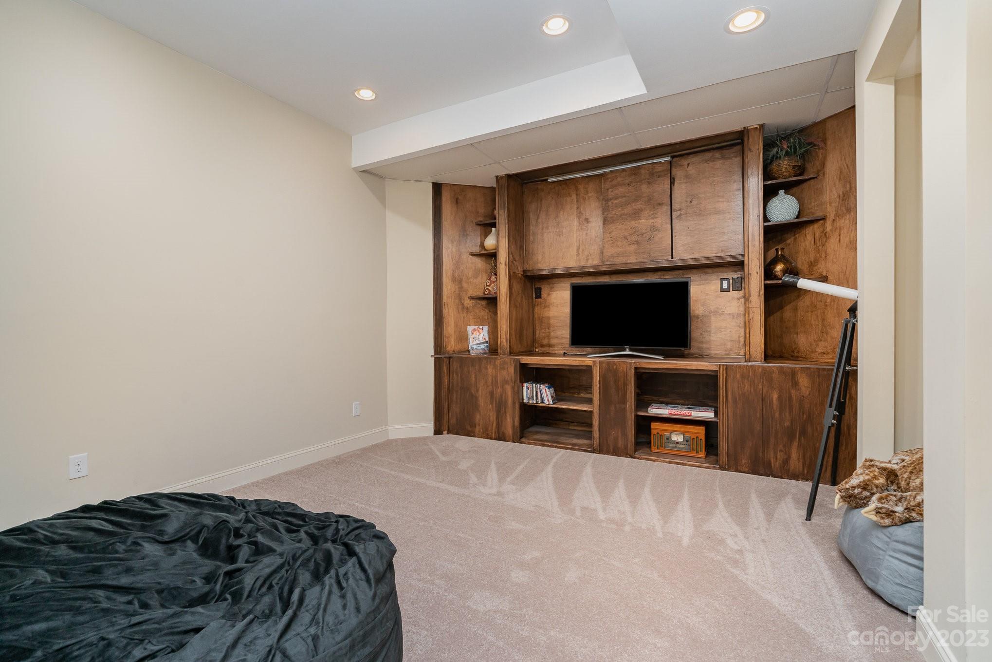 Carolina Coves - Residential