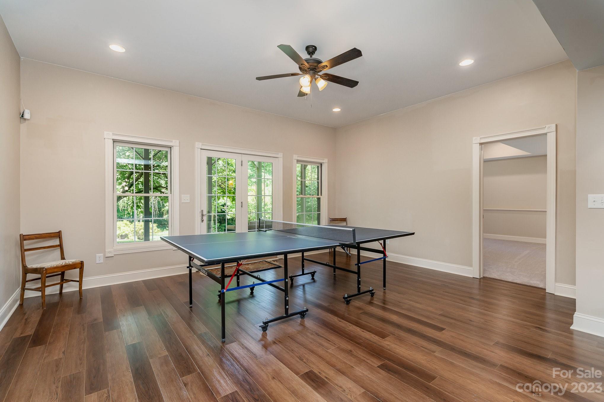 Carolina Coves - Residential