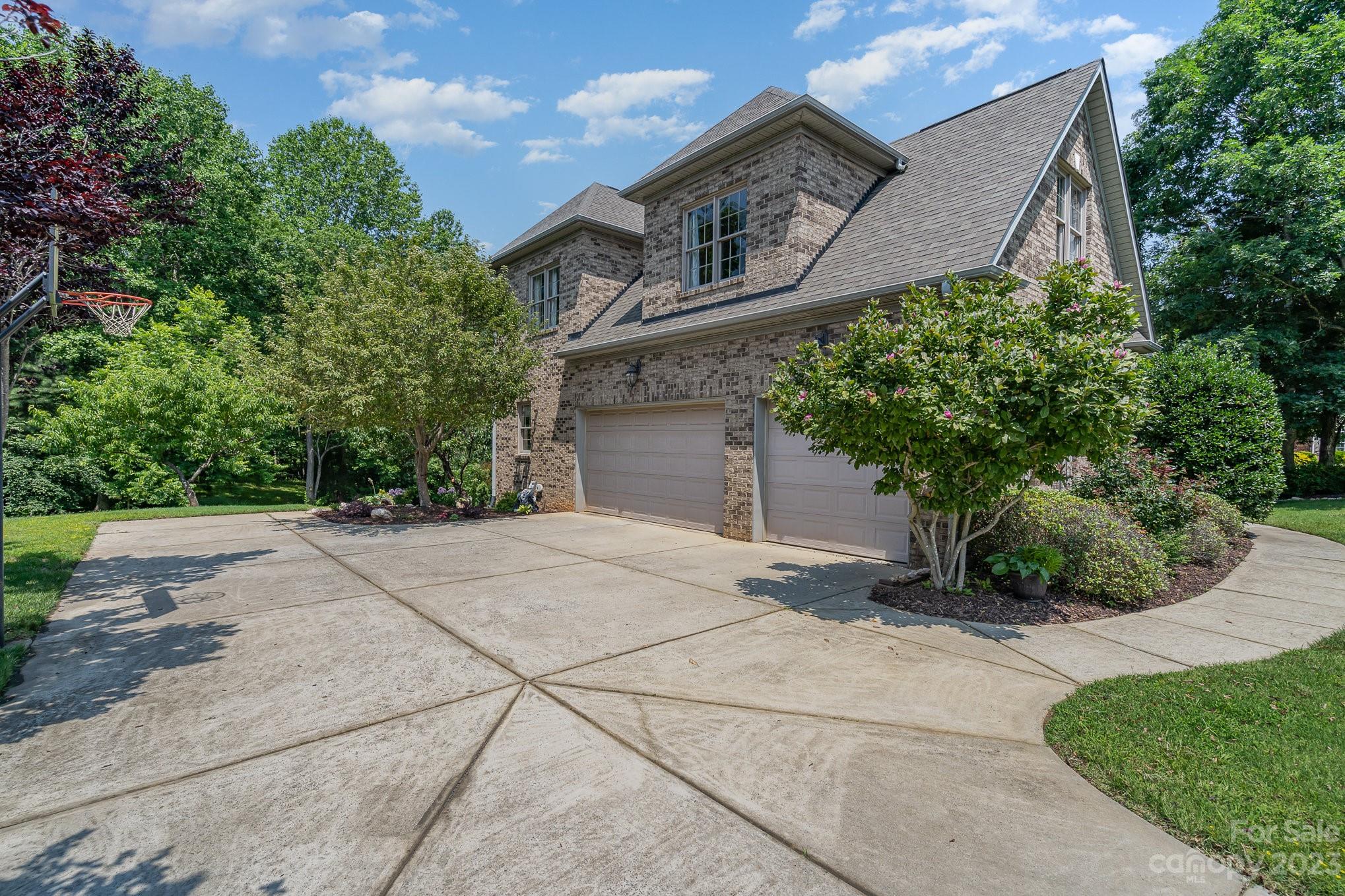 Carolina Coves - Residential