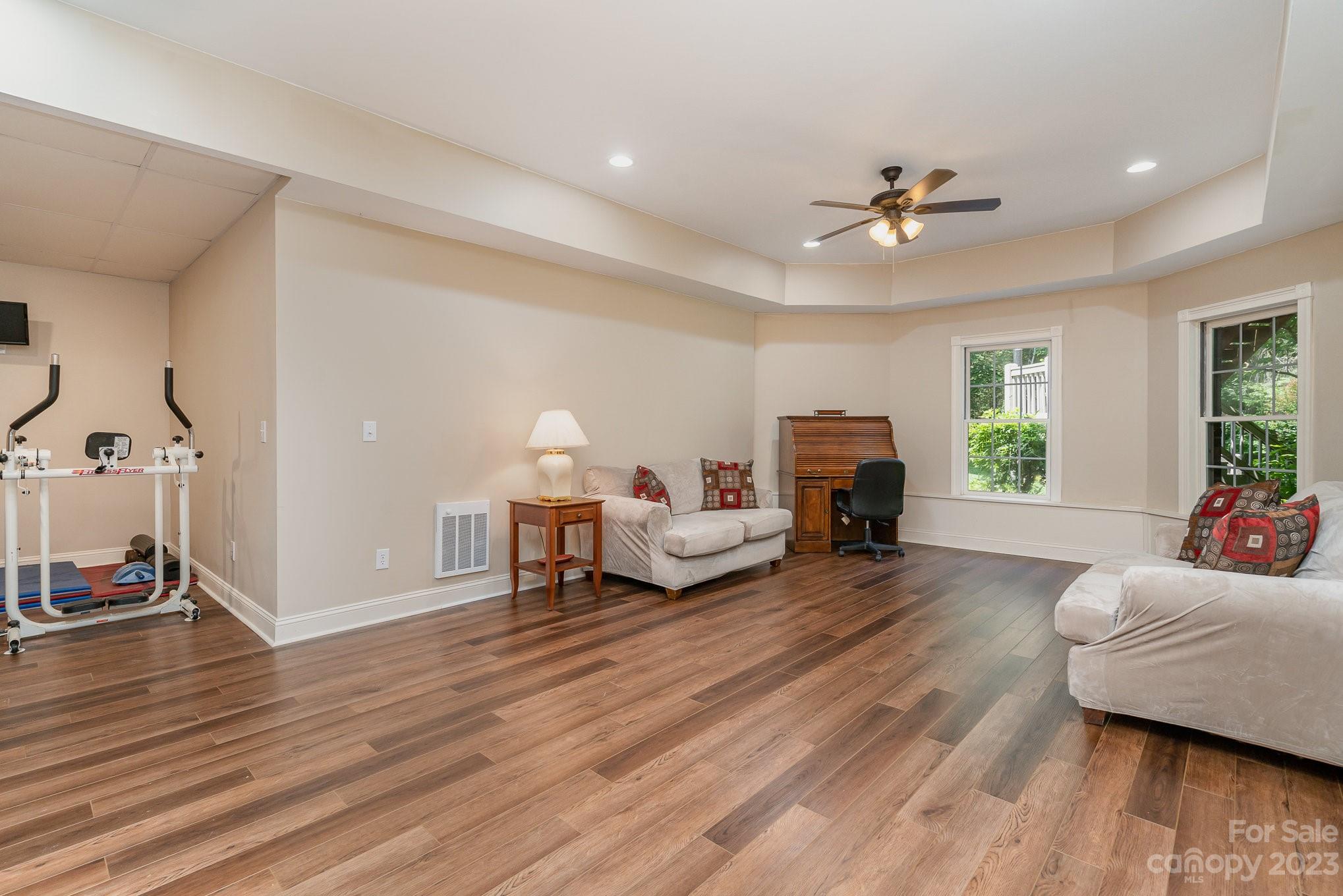 Carolina Coves - Residential