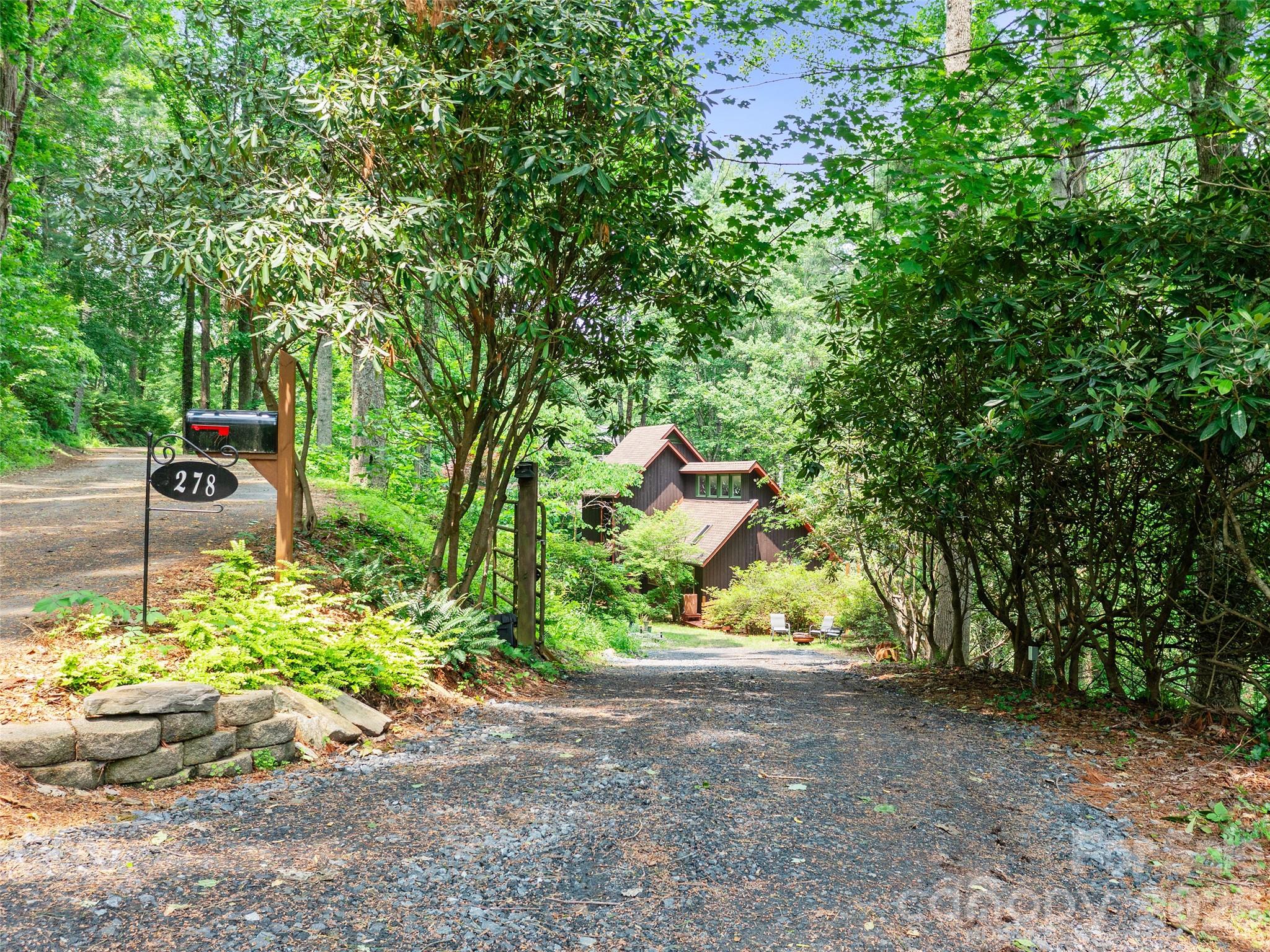 278 Mount View Drive