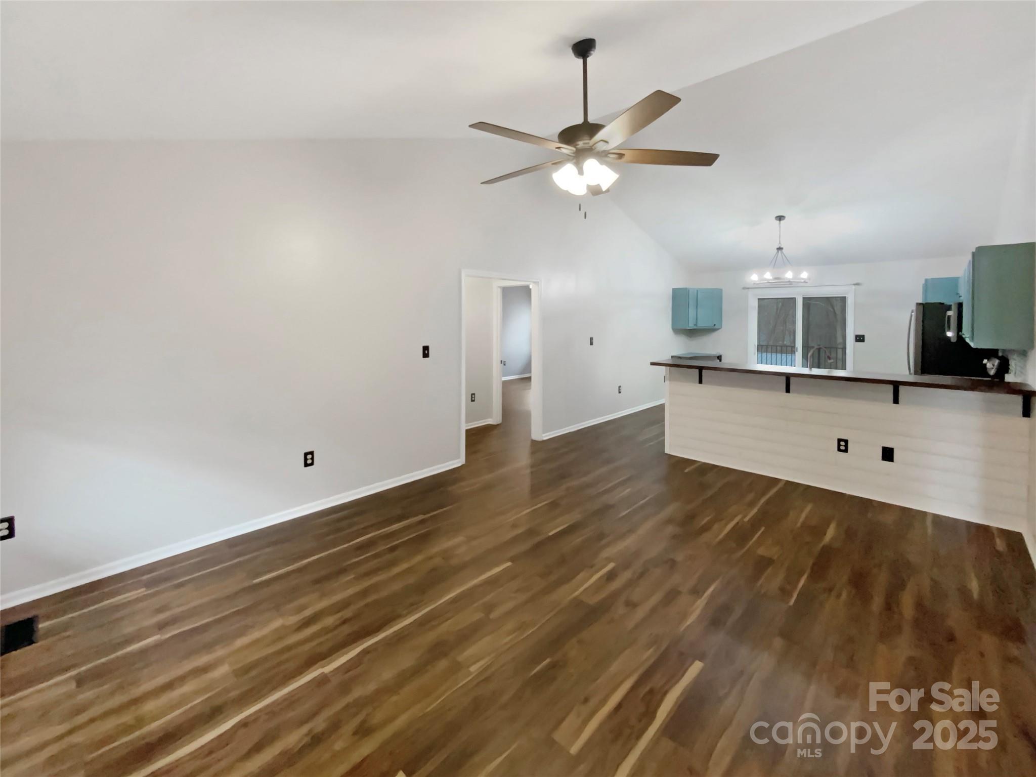 121 Purple Finch Lane