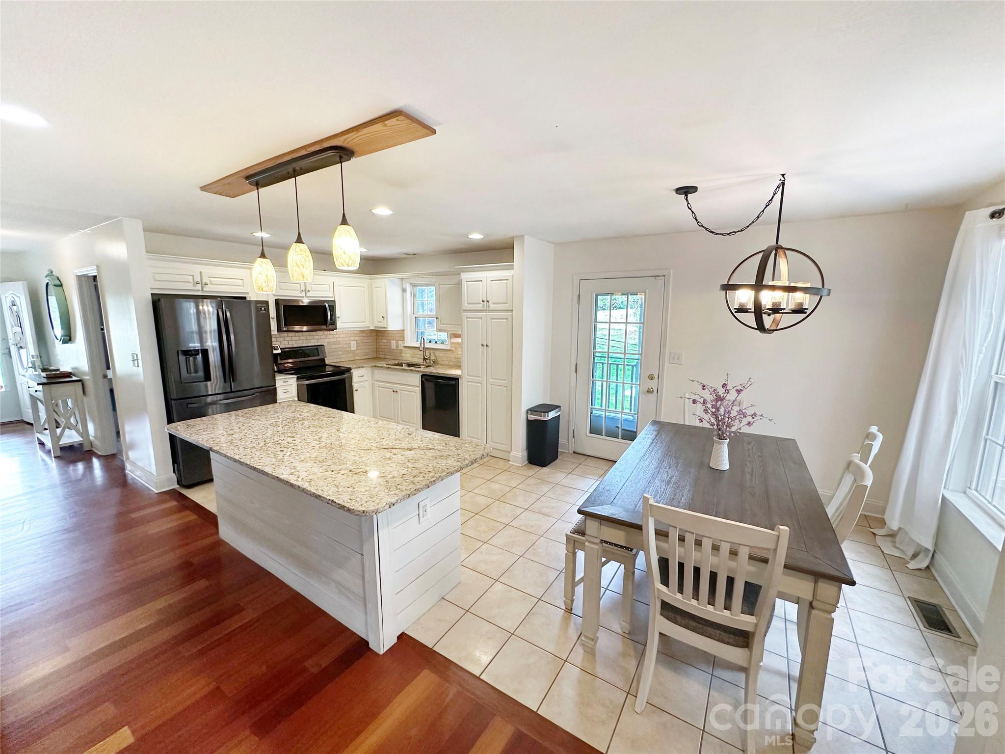 Crystal Falls - Residential