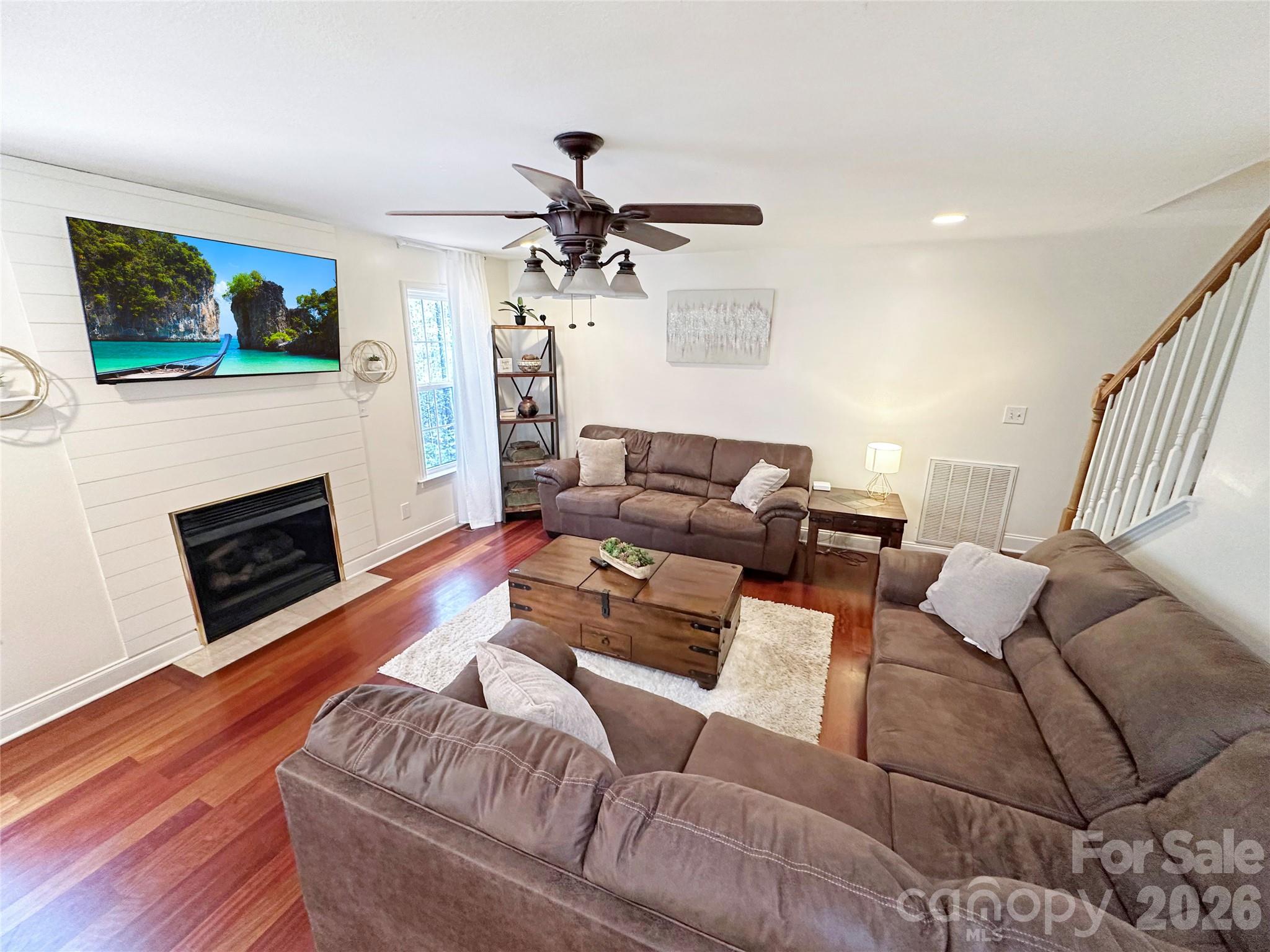 Crystal Falls - Residential