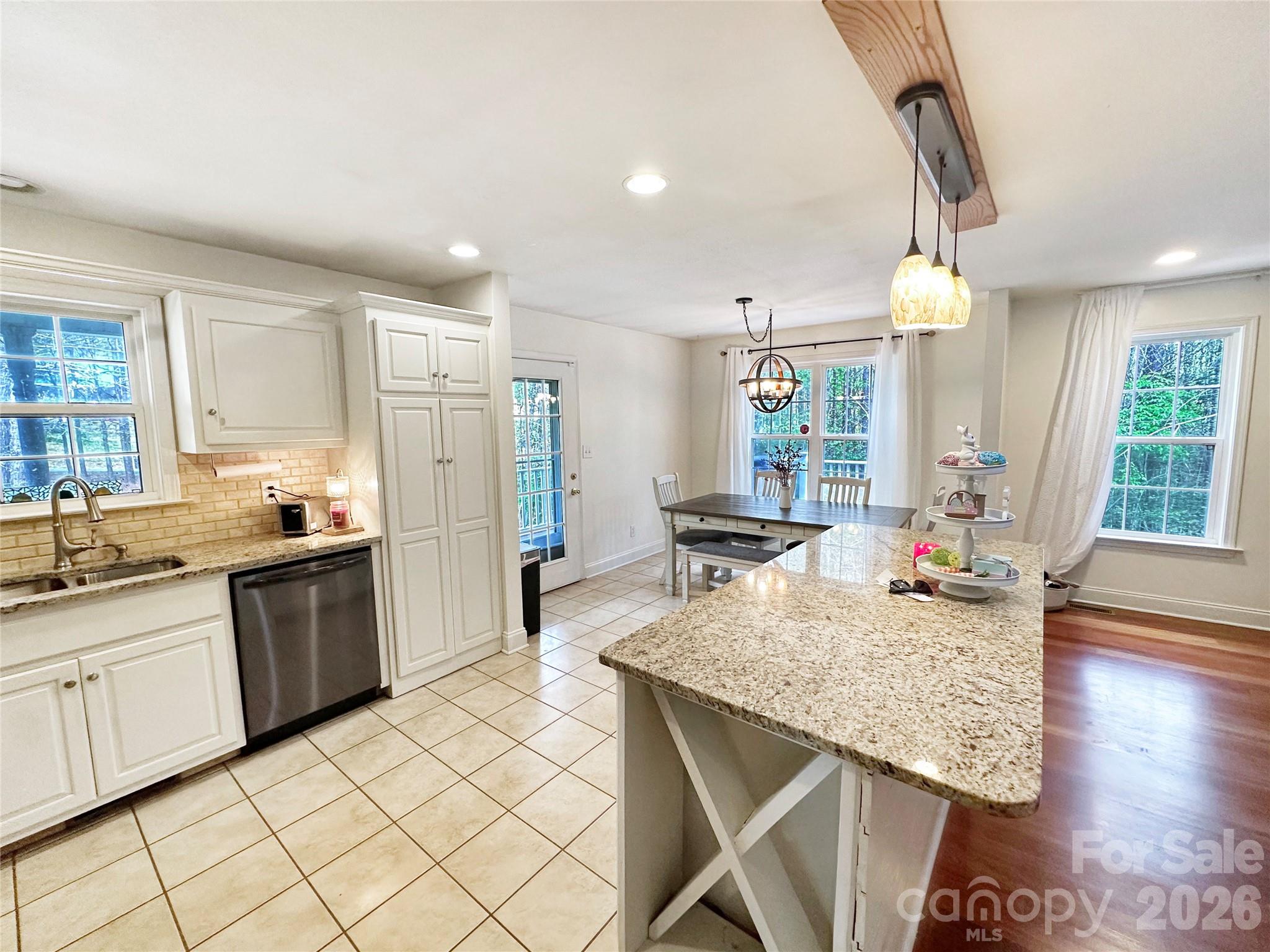 Crystal Falls - Residential